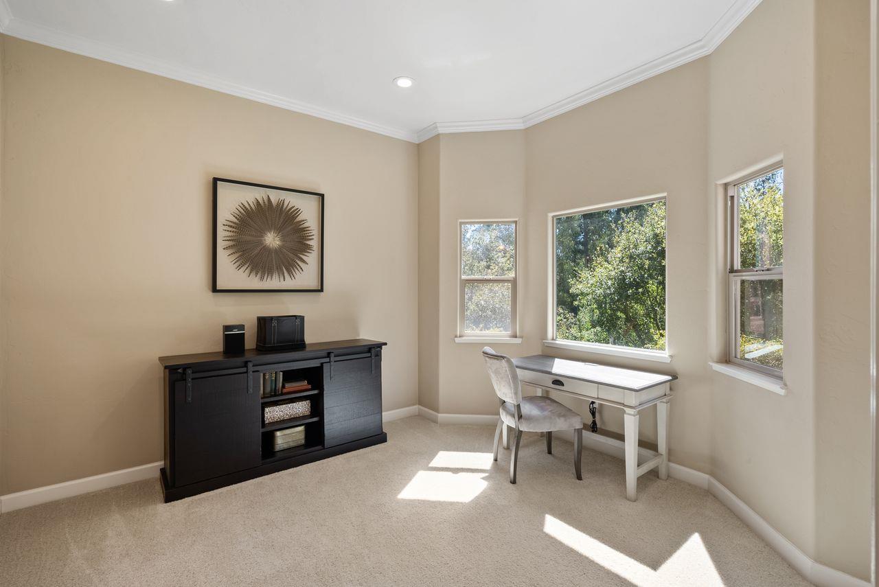 Detail Gallery Image 15 of 32 For 7105 Azzelio Ct, Salinas,  CA 93907 - 3 Beds | 2/1 Baths