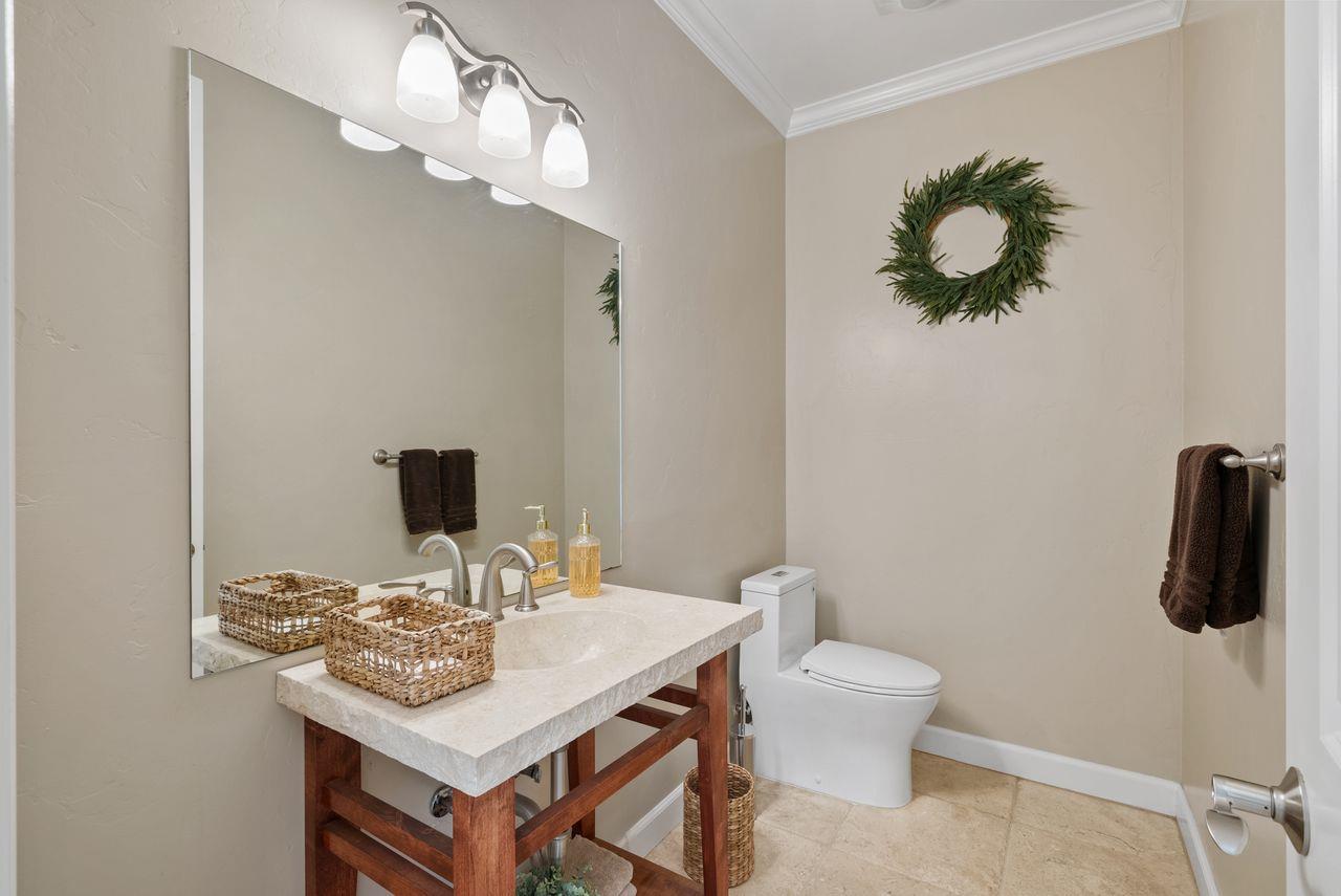 Detail Gallery Image 16 of 32 For 7105 Azzelio Ct, Salinas,  CA 93907 - 3 Beds | 2/1 Baths