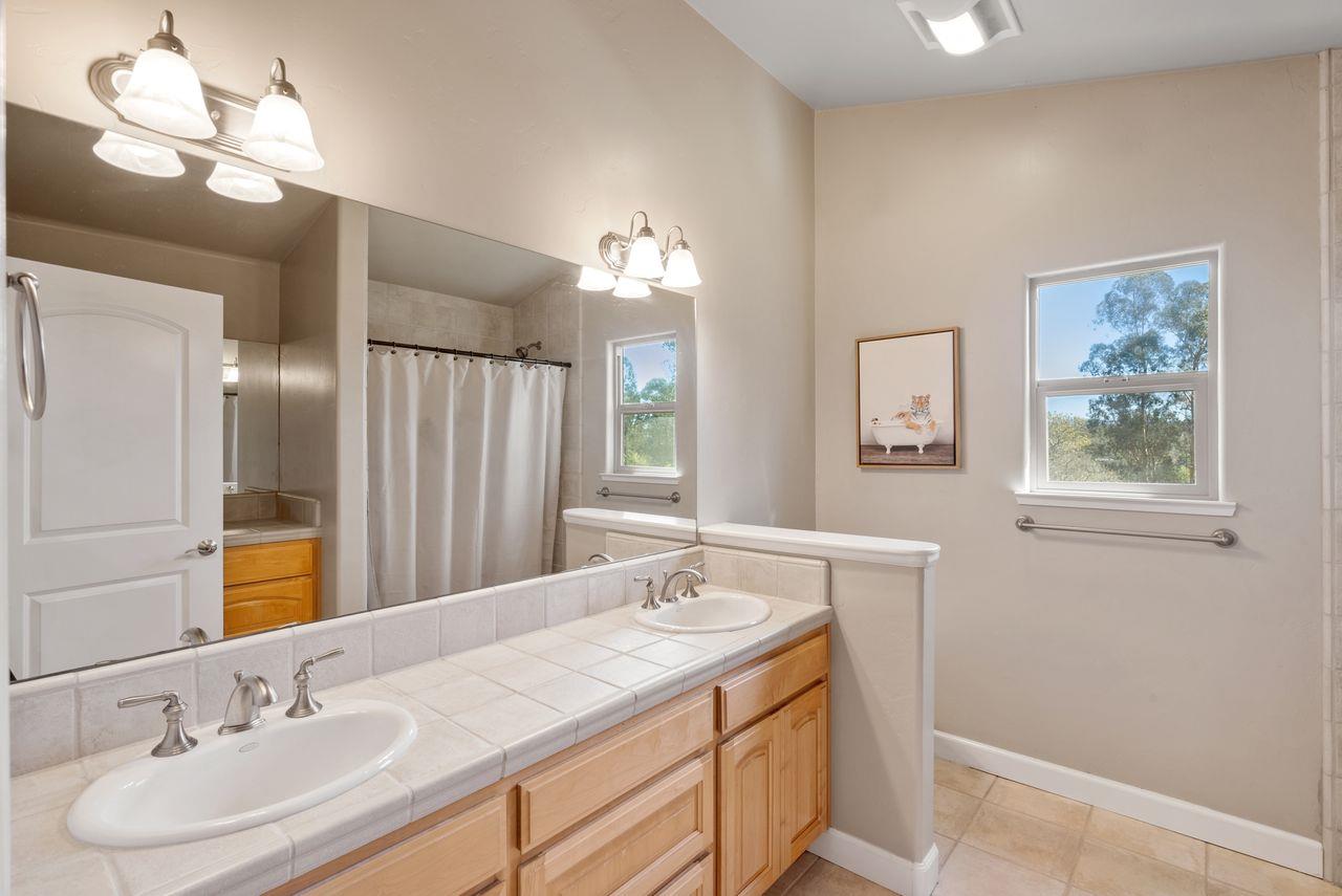Detail Gallery Image 26 of 32 For 7105 Azzelio Ct, Salinas,  CA 93907 - 3 Beds | 2/1 Baths