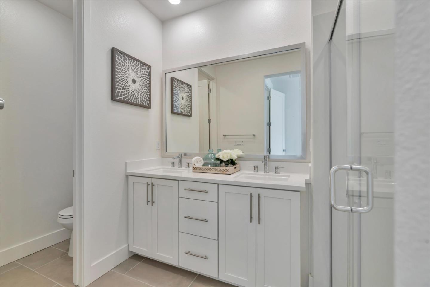 Detail Gallery Image 27 of 40 For 2266 Mora Pl, Mountain View,  CA 94040 - 2 Beds | 2/1 Baths