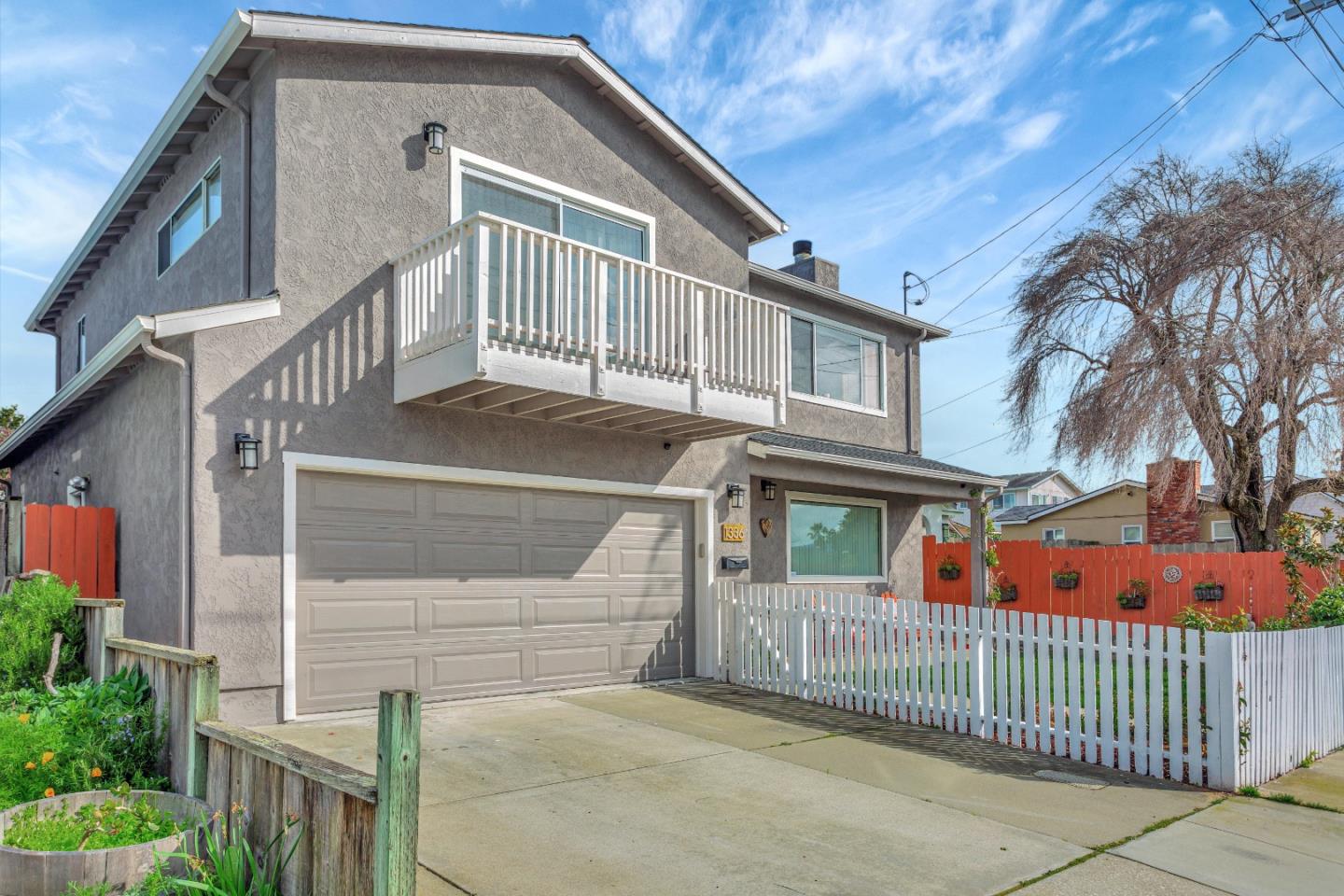Photo of 1336 Luxton St in Seaside, CA