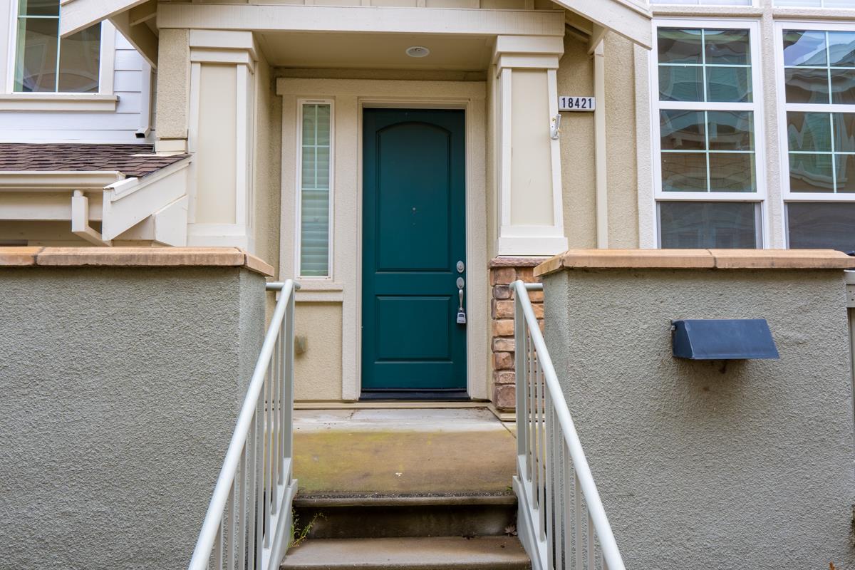 Detail Gallery Image 1 of 42 For 18421 Opal Ln, Morgan Hill,  CA 95037 - 2 Beds | 2/1 Baths