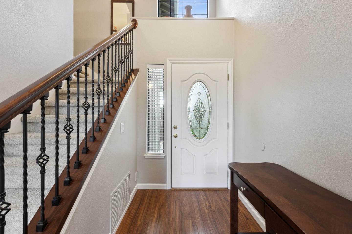 Detail Gallery Image 7 of 69 For 17586 Carriage Lamp Way, Morgan Hill,  CA 95037 - 3 Beds | 2/1 Baths
