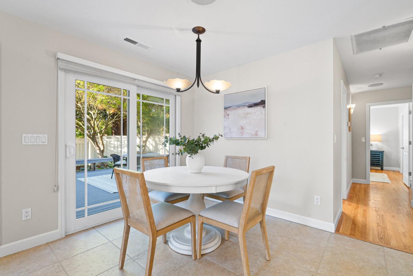 Detail Gallery Image 17 of 53 For 811 Laurence Ave, Capitola,  CA 95010 - 3 Beds | 2 Baths