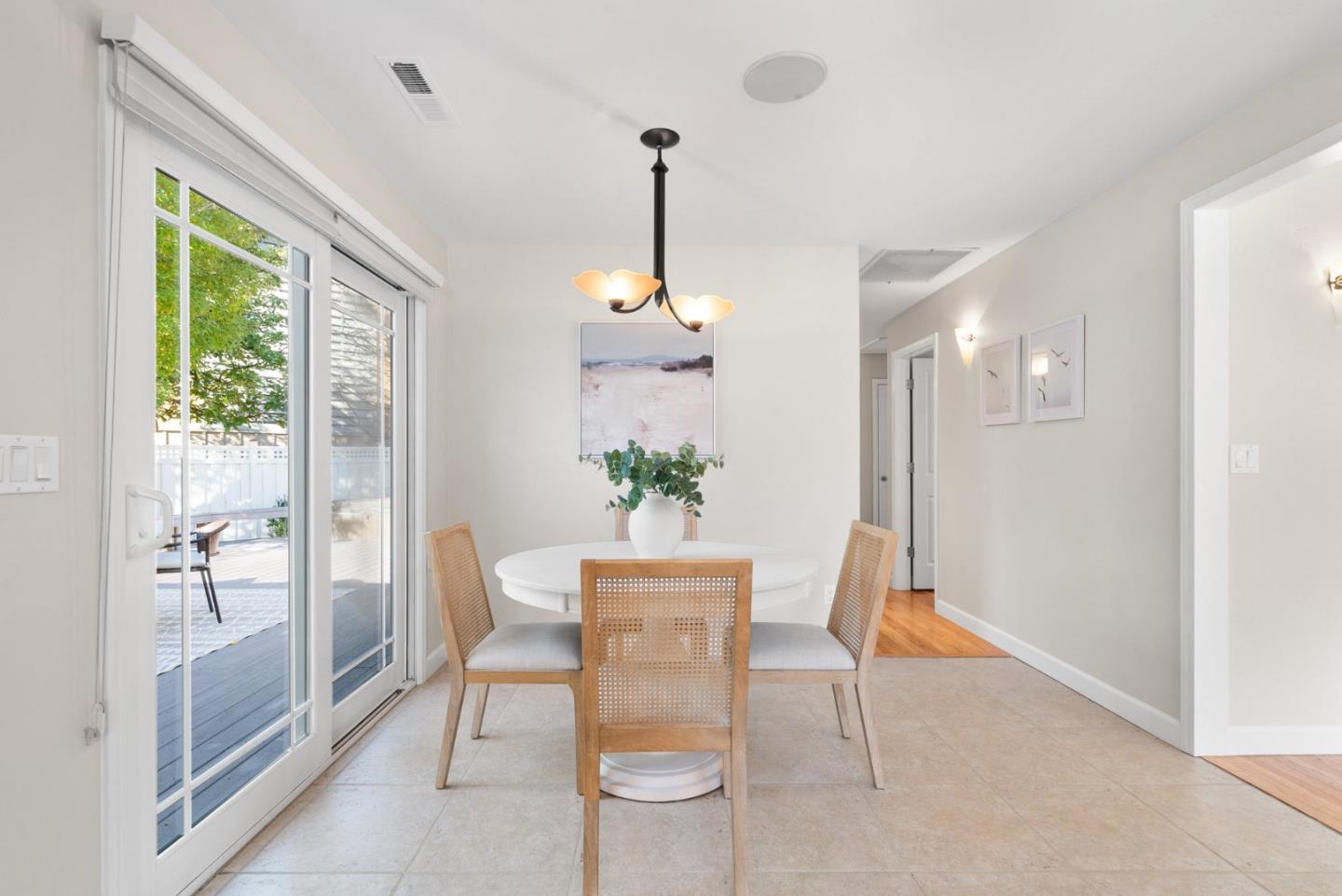 Detail Gallery Image 18 of 53 For 811 Laurence Ave, Capitola,  CA 95010 - 3 Beds | 2 Baths