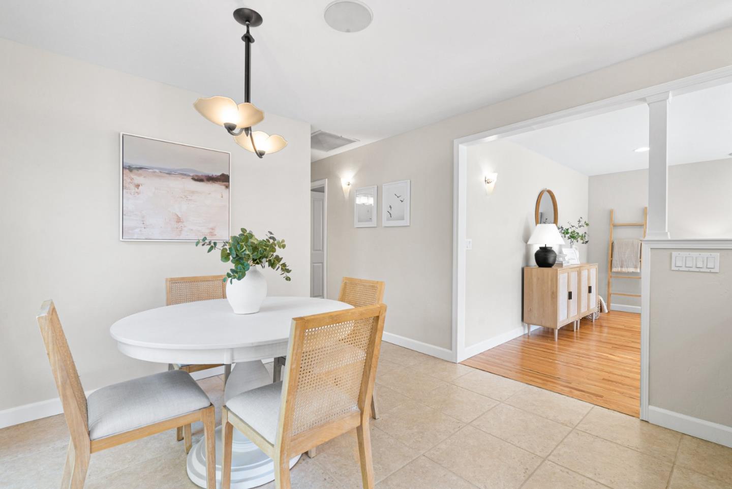 Detail Gallery Image 19 of 53 For 811 Laurence Ave, Capitola,  CA 95010 - 3 Beds | 2 Baths