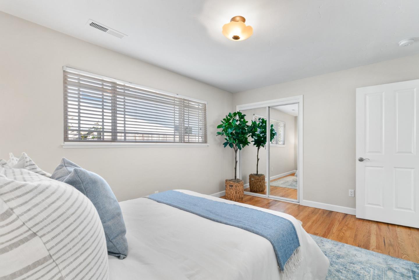 Detail Gallery Image 34 of 53 For 811 Laurence Ave, Capitola,  CA 95010 - 3 Beds | 2 Baths