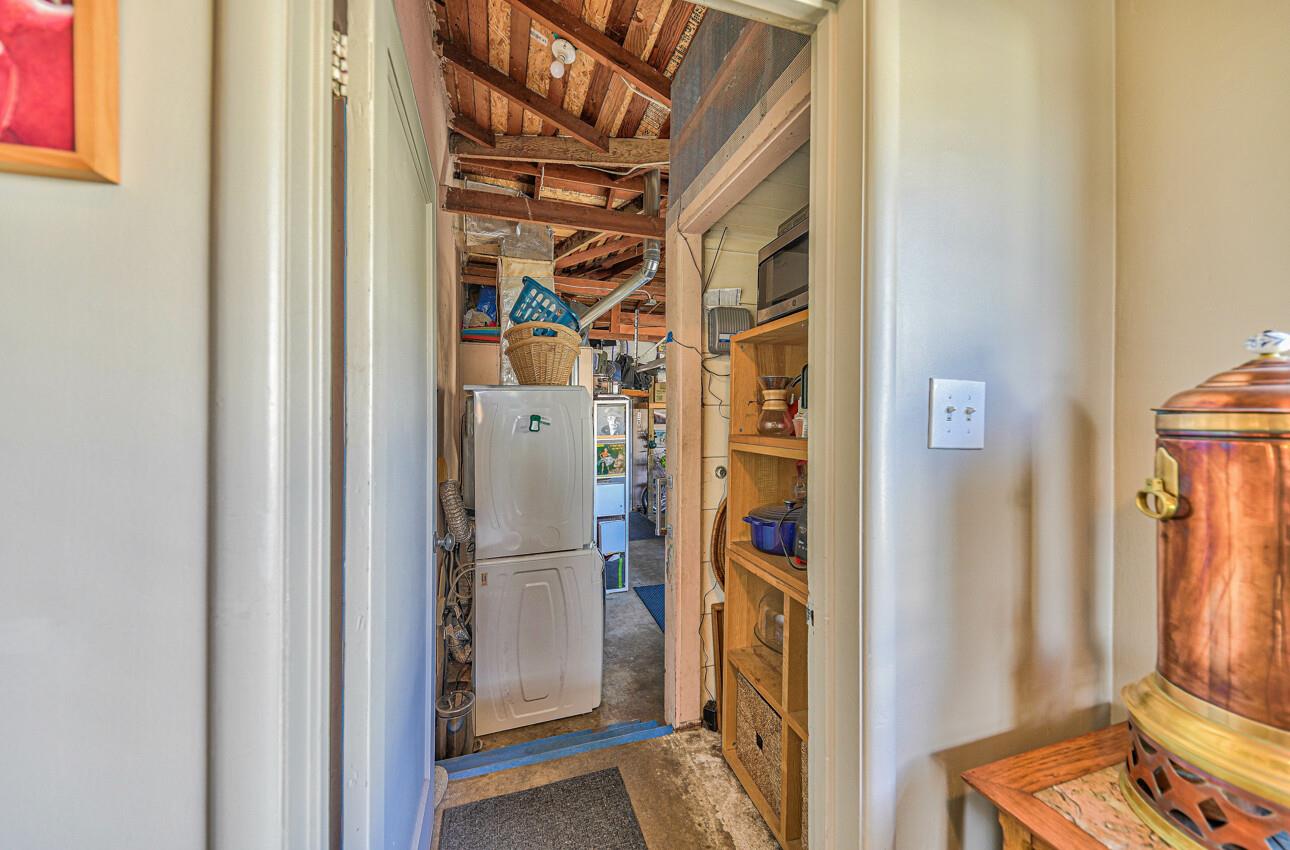 Detail Gallery Image 15 of 30 For 216 N San Miguel Ave, Salinas,  CA 93901 - 3 Beds | 1 Baths