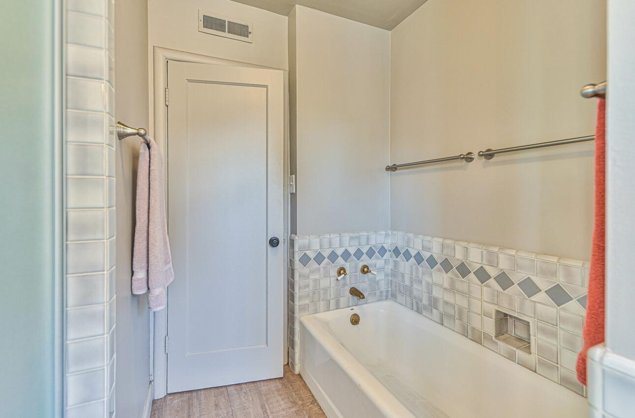 Detail Gallery Image 26 of 30 For 216 N San Miguel Ave, Salinas,  CA 93901 - 3 Beds | 1 Baths