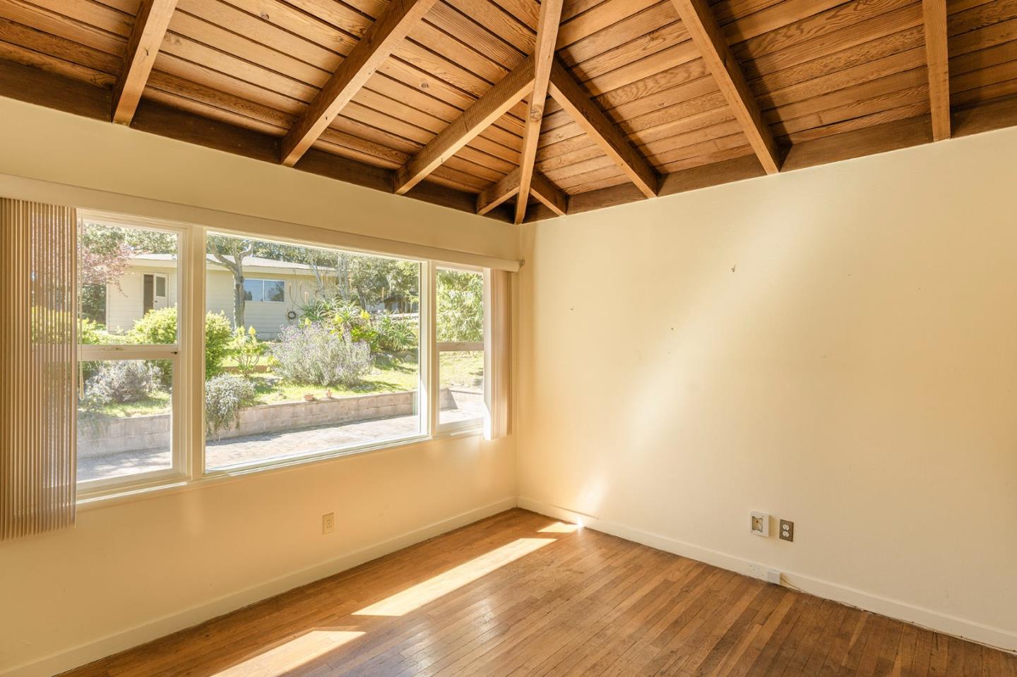 Detail Gallery Image 20 of 35 For 1230 Sylvan Rd, Monterey,  CA 93940 - 4 Beds | 2 Baths