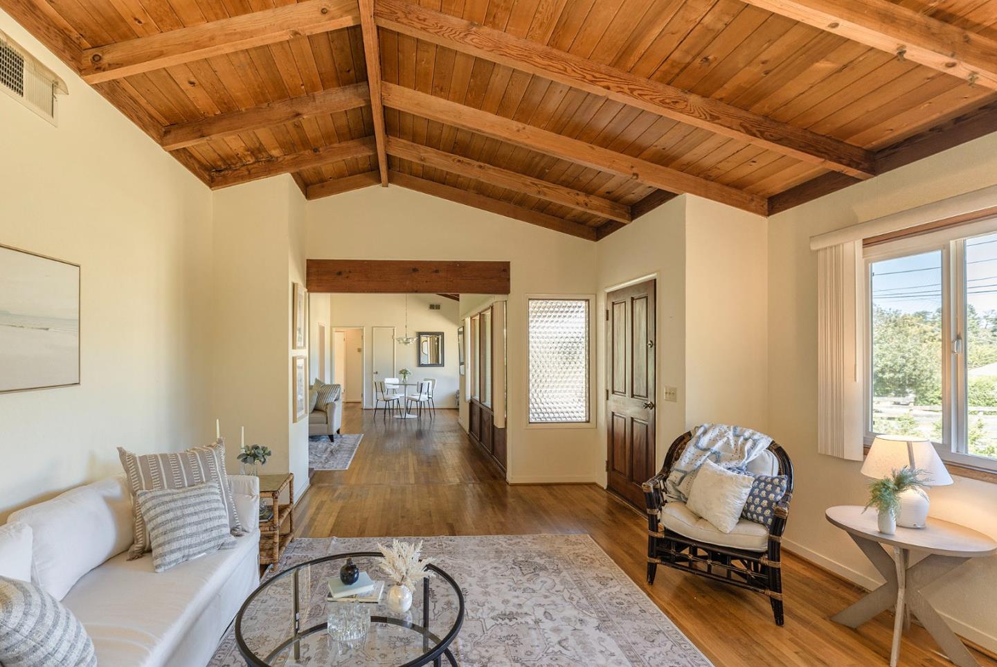 Detail Gallery Image 8 of 35 For 1230 Sylvan Rd, Monterey,  CA 93940 - 4 Beds | 2 Baths