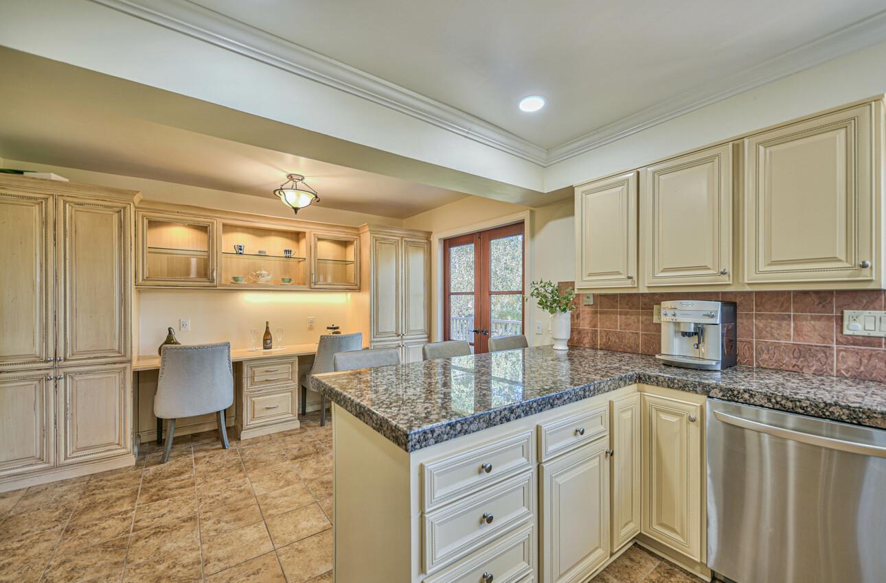 Detail Gallery Image 17 of 54 For 24925 Pine Hills Dr, Carmel,  CA 93923 - 4 Beds | 3/1 Baths
