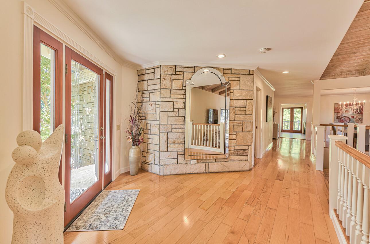 Detail Gallery Image 6 of 54 For 24925 Pine Hills Dr, Carmel,  CA 93923 - 4 Beds | 3/1 Baths