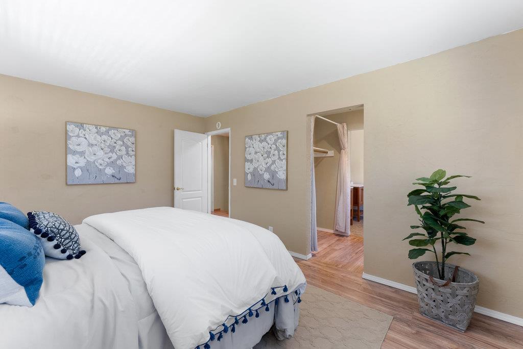 Detail Gallery Image 17 of 39 For 19080 Oak Heights Dr, Salinas,  CA 93907 - 3 Beds | 2 Baths