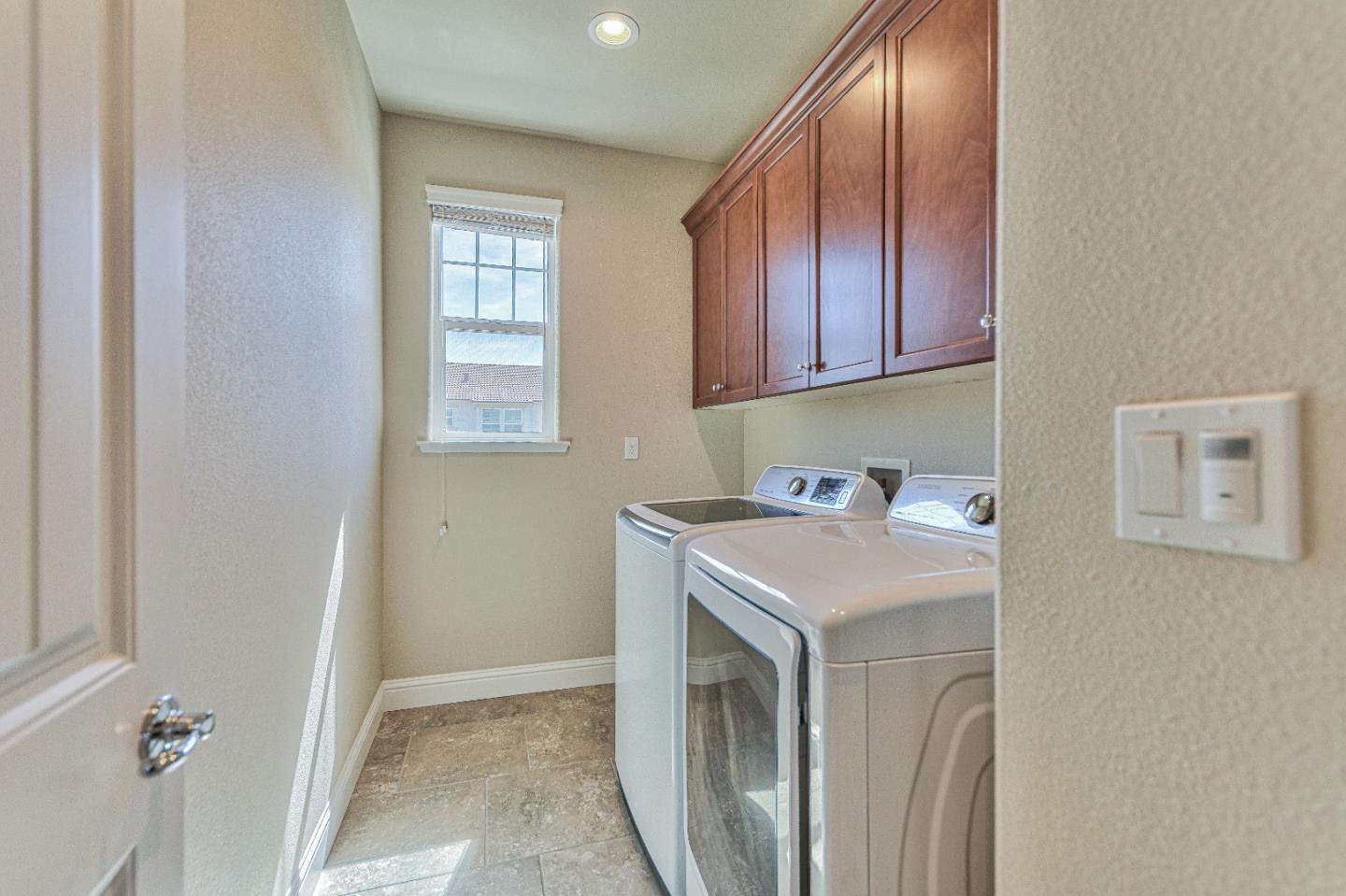 Detail Gallery Image 36 of 38 For 477 Mckinley Dr, Marina,  CA 93933 - 3 Beds | 2/1 Baths