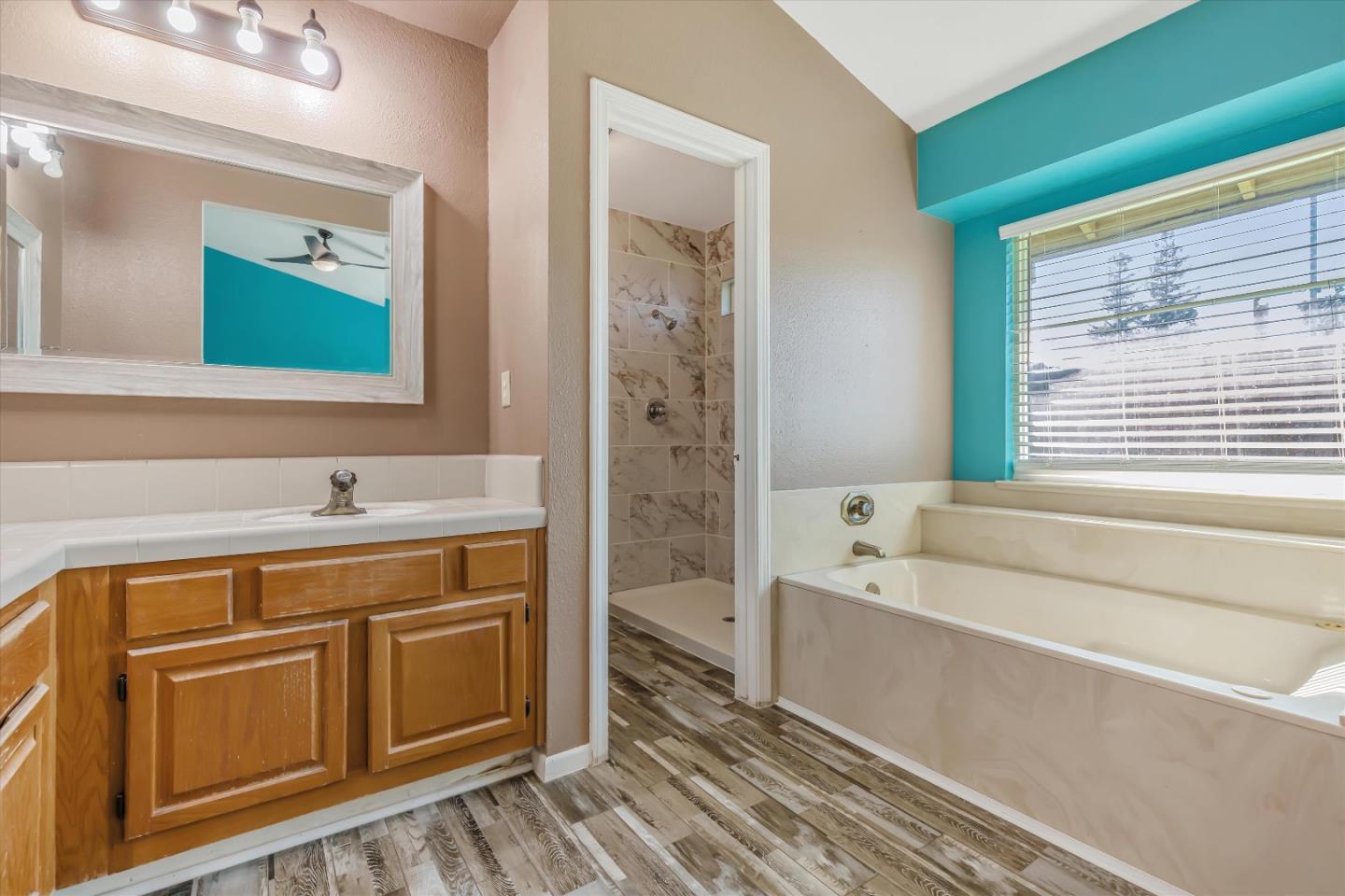 Detail Gallery Image 25 of 38 For 3921 Alessandro Ln, Modesto,  CA 95356 - 3 Beds | 2 Baths