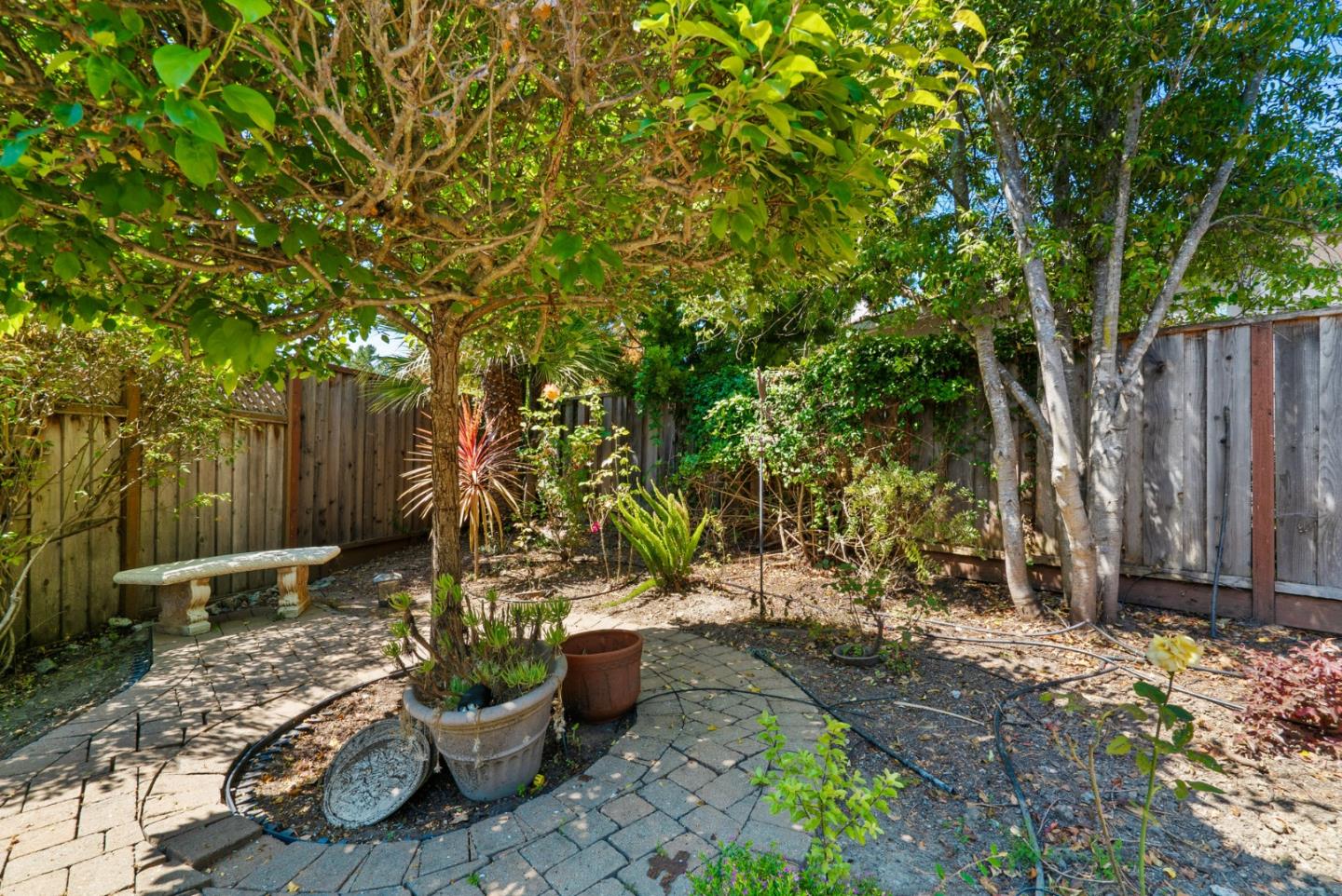 Detail Gallery Image 41 of 52 For 125 Bryce Ct, Aptos,  CA 95003 - 3 Beds | 2/1 Baths