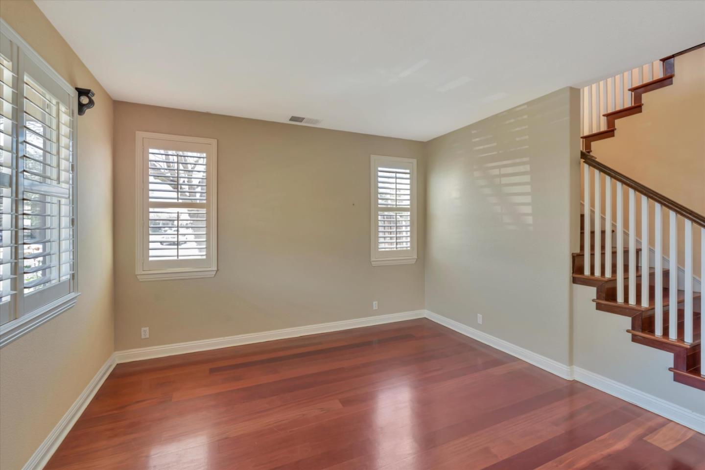 415 Parliament Way, Stanislaus County, CA 95360 photo 4