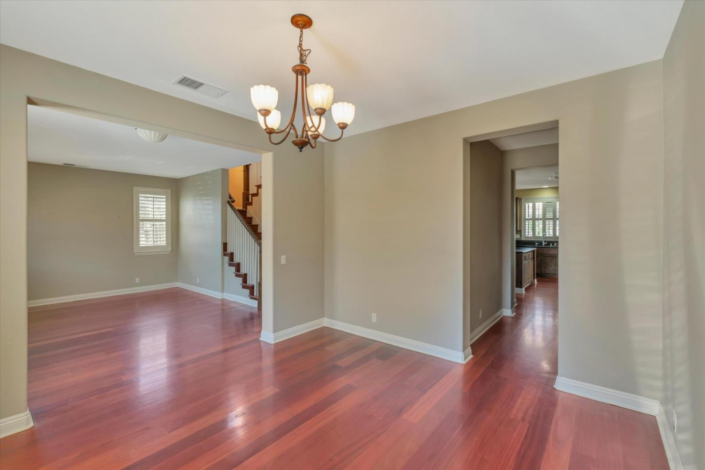 415 Parliament Way, Stanislaus County, CA 95360 photo 5