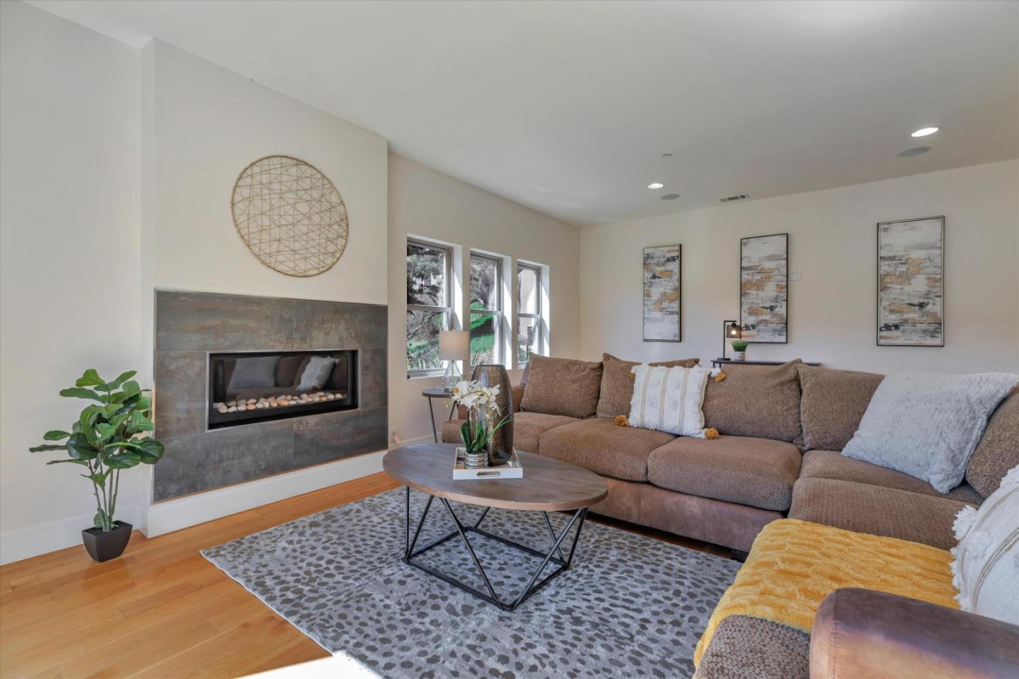 Detail Gallery Image 50 of 80 For 16925 Oakridge Ln, Morgan Hill,  CA 95037 - 5 Beds | 4/1 Baths