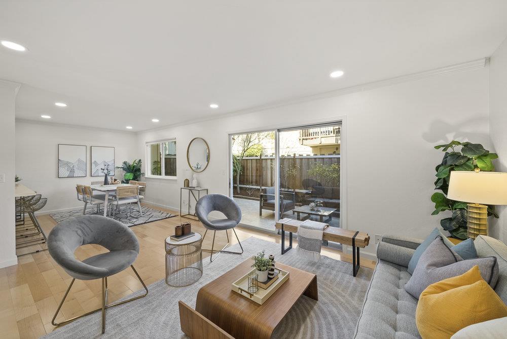 Detail Gallery Image 1 of 1 For 361 Tyrella Ave #B,  Mountain View,  CA 94043 - 2 Beds | 1 Baths