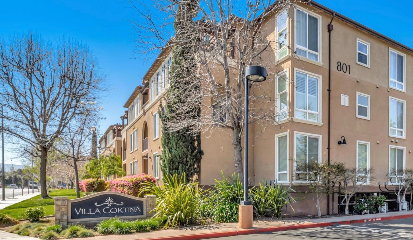 Detail Gallery Image 1 of 33 For 801 S Winchester Blvd #6102,  San Jose,  CA 95128 - 2 Beds | 2 Baths