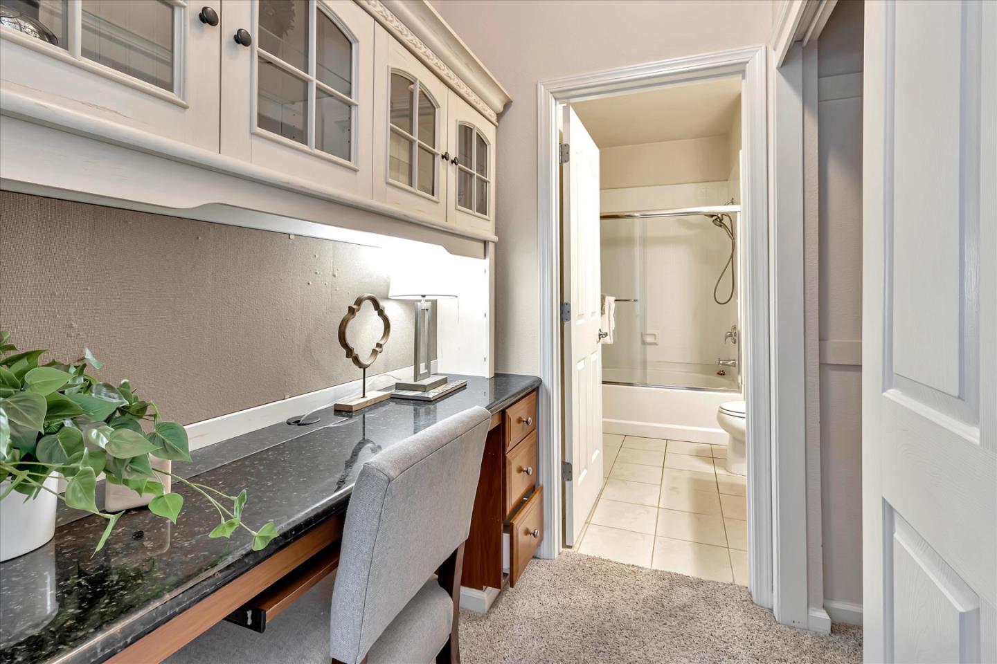 Detail Gallery Image 20 of 33 For 801 S Winchester Blvd #6102,  San Jose,  CA 95128 - 2 Beds | 2 Baths