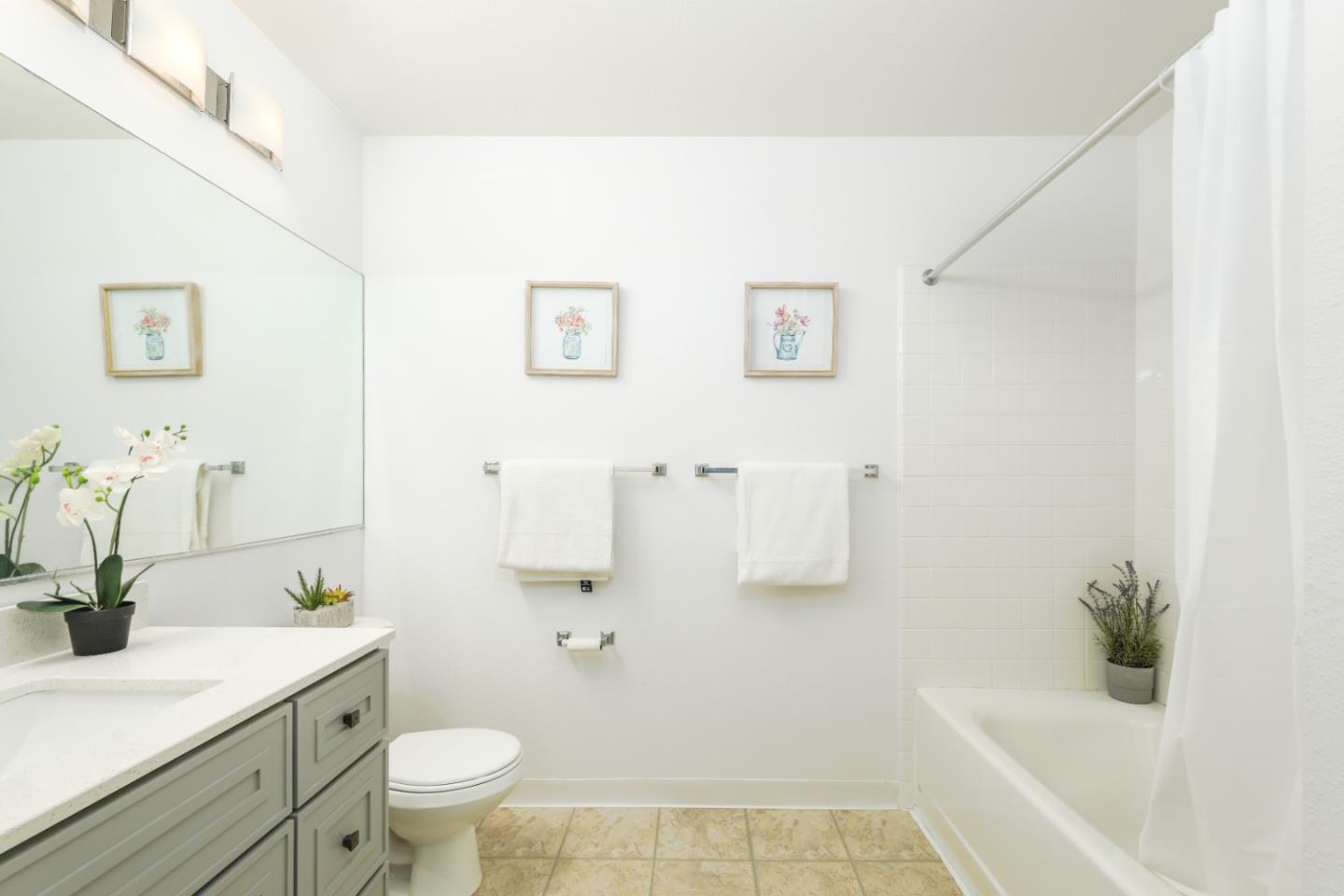 Detail Gallery Image 18 of 31 For 2029 Channing Way 3c,  Berkeley,  CA 94704 - 2 Beds | 1 Baths
