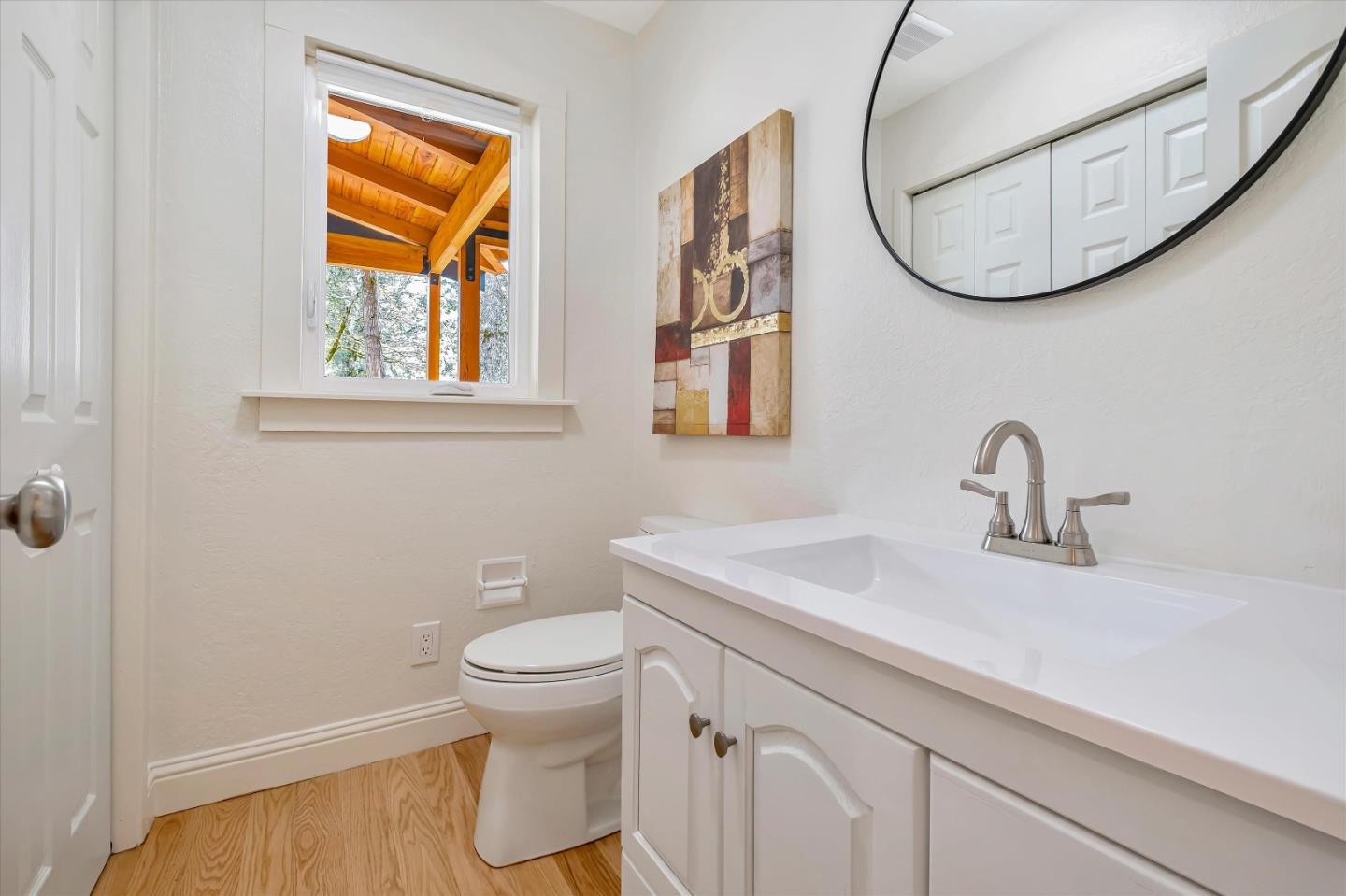 Detail Gallery Image 11 of 40 For 24995 Skyland Rd, Los Gatos,  CA 95033 - 4 Beds | 2/1 Baths