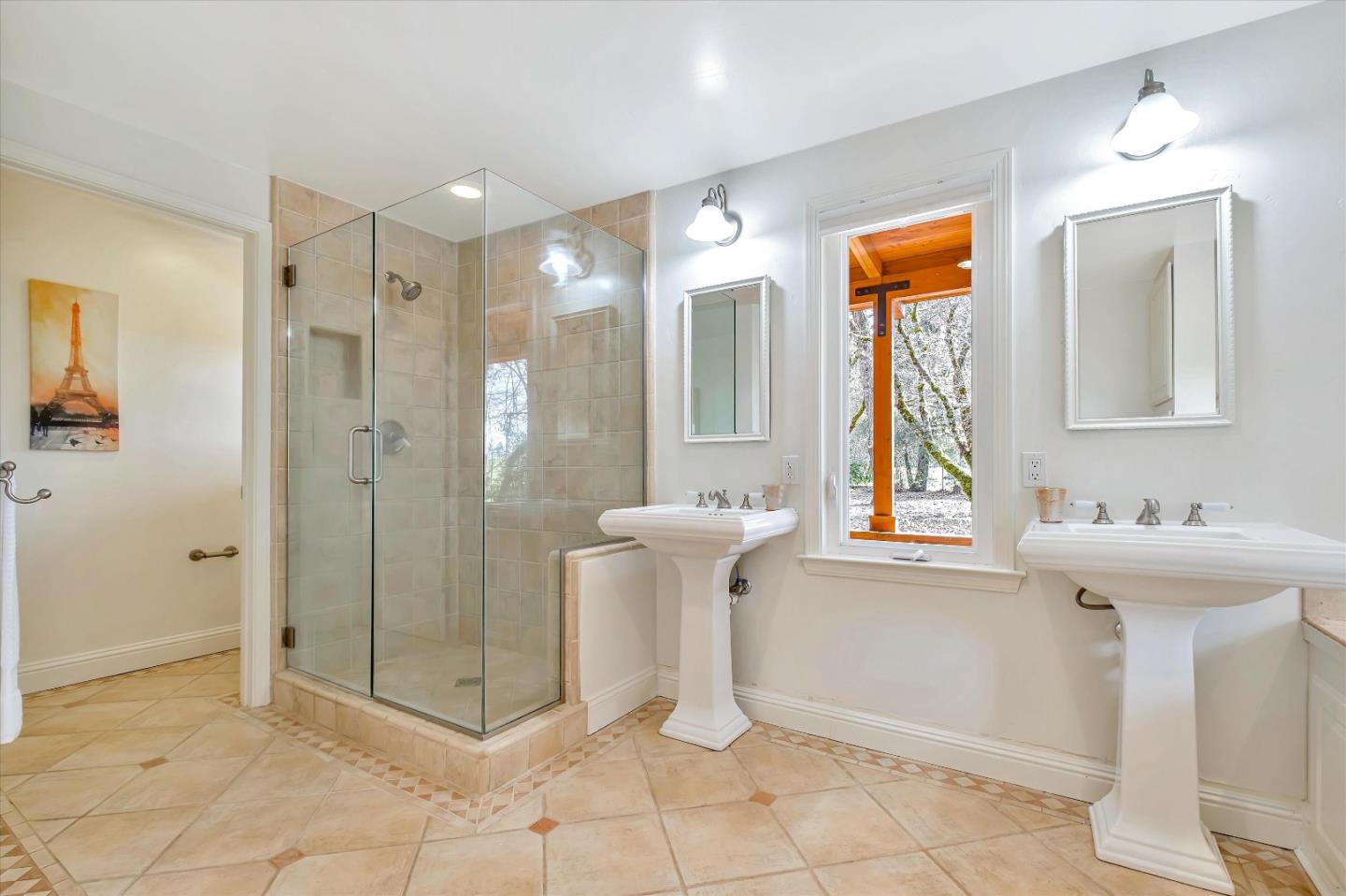 Detail Gallery Image 23 of 40 For 24995 Skyland Rd, Los Gatos,  CA 95033 - 4 Beds | 2/1 Baths