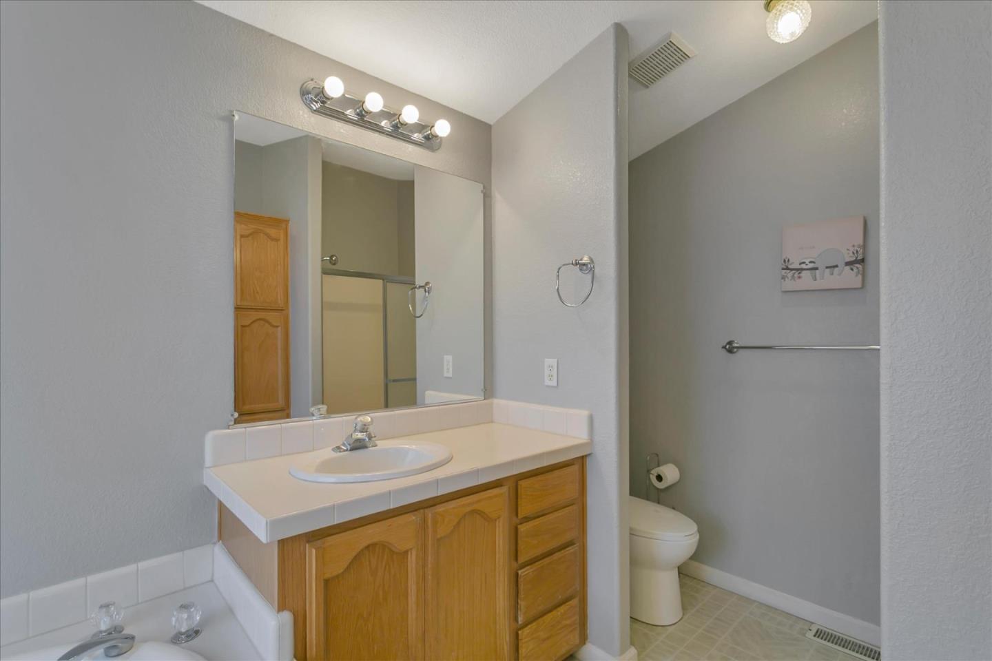 Detail Gallery Image 24 of 40 For 6130 Monterey Rd #142,  San Jose,  CA 95138 - 3 Beds | 2 Baths