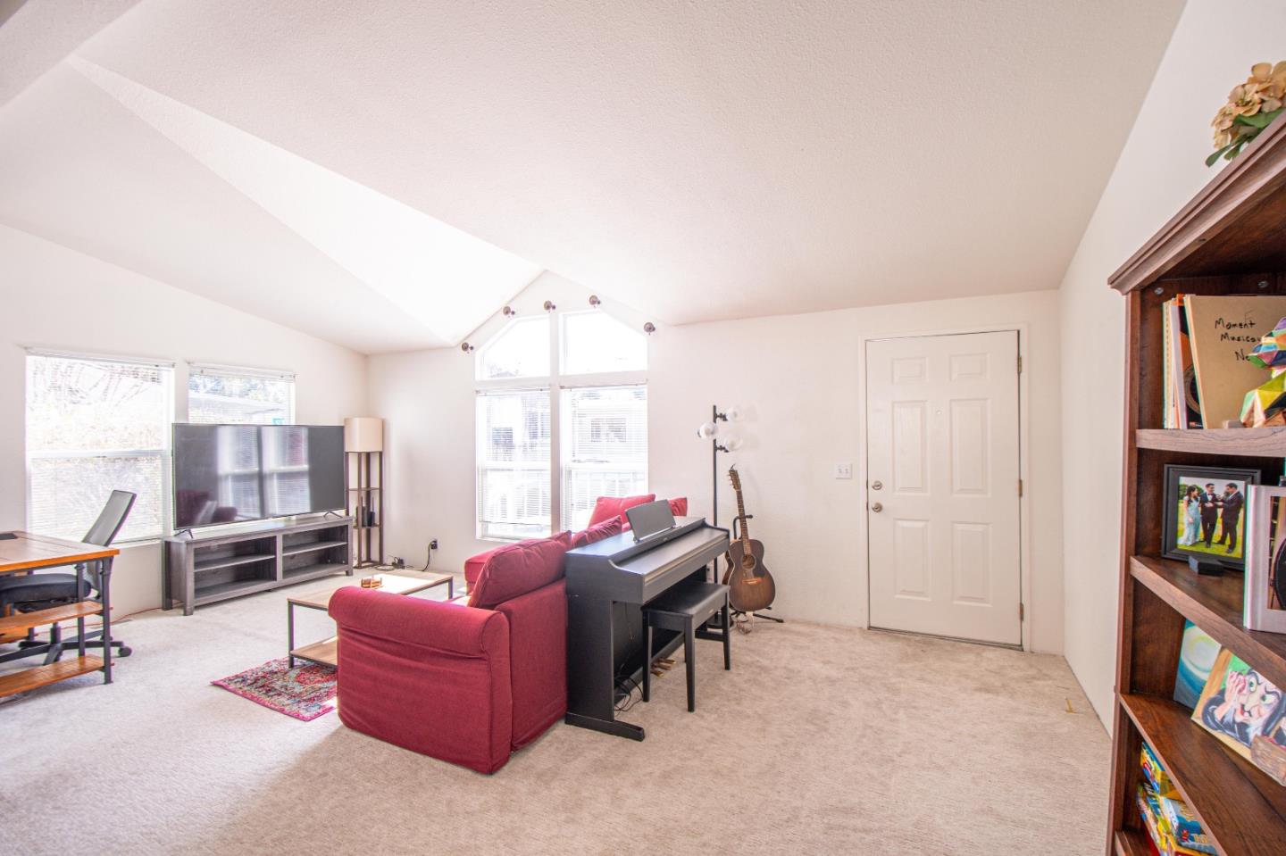 Detail Gallery Image 9 of 45 For 191 E El Camino Real #175,  Mountain View,  CA 94040 - 2 Beds | 2 Baths