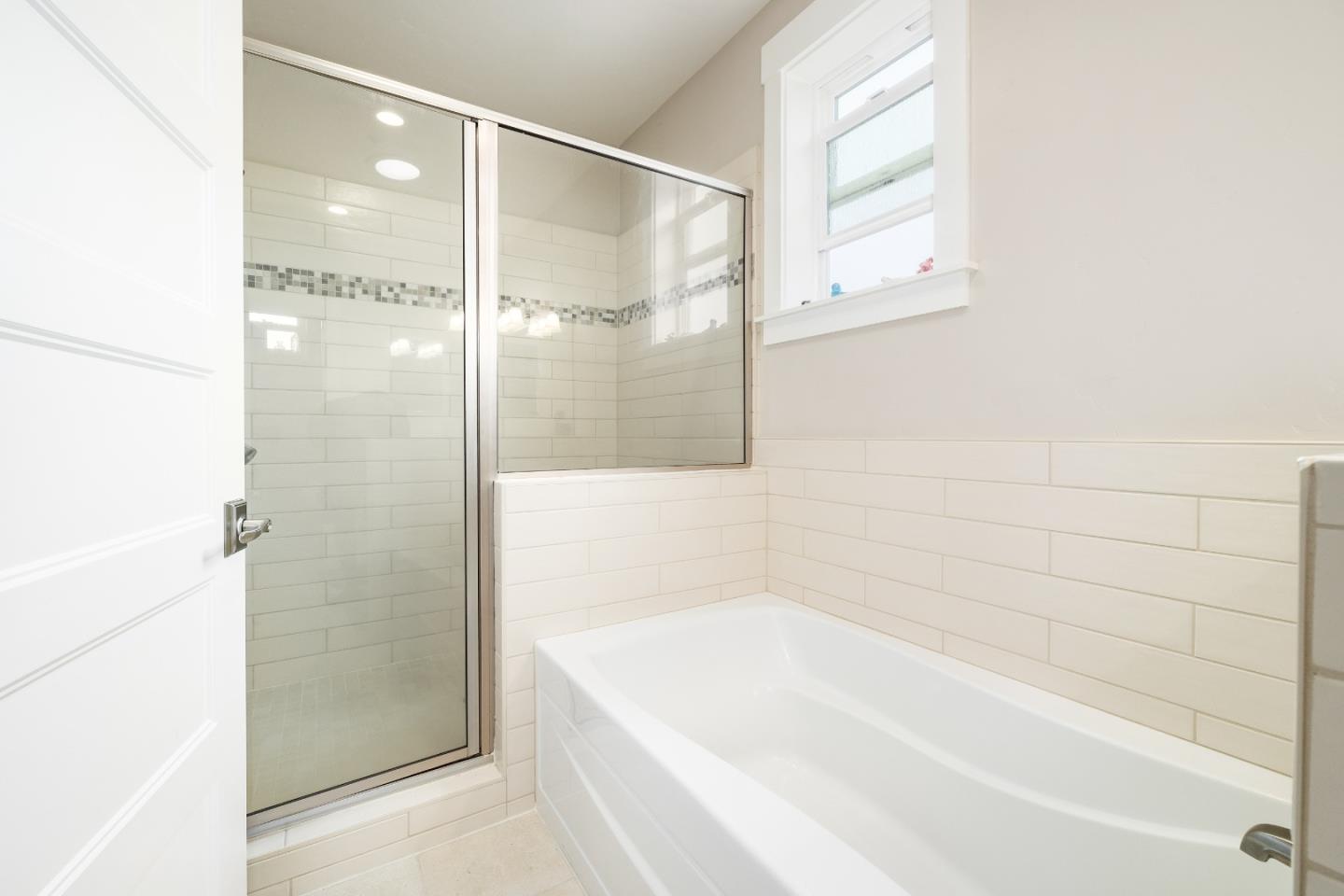 Detail Gallery Image 19 of 34 For 511 Cathedral Dr, Aptos,  CA 95003 - 3 Beds | 2/1 Baths