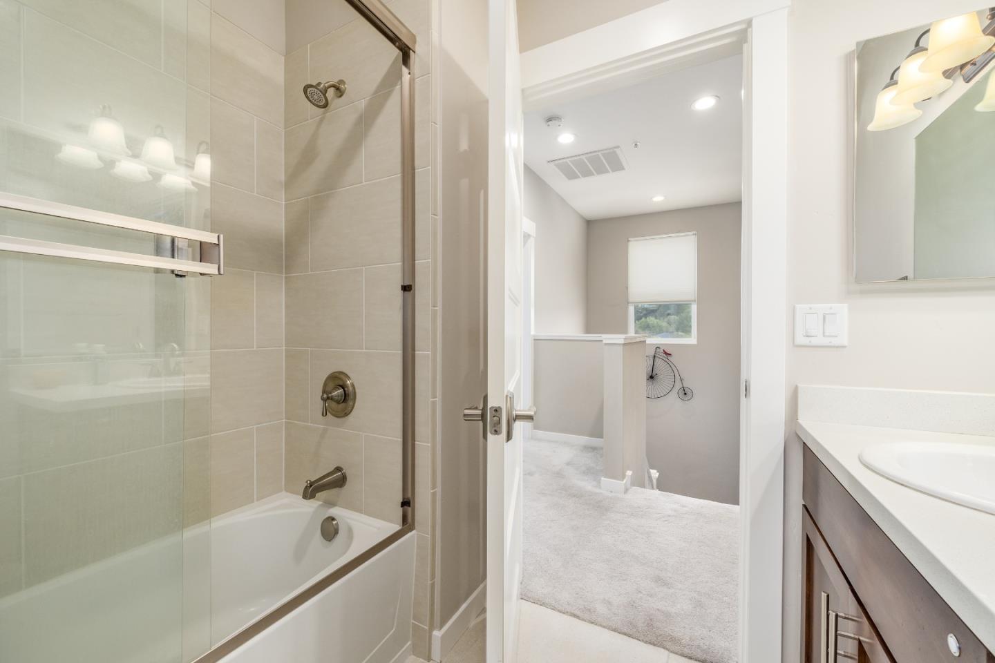Detail Gallery Image 20 of 34 For 511 Cathedral Dr, Aptos,  CA 95003 - 3 Beds | 2/1 Baths