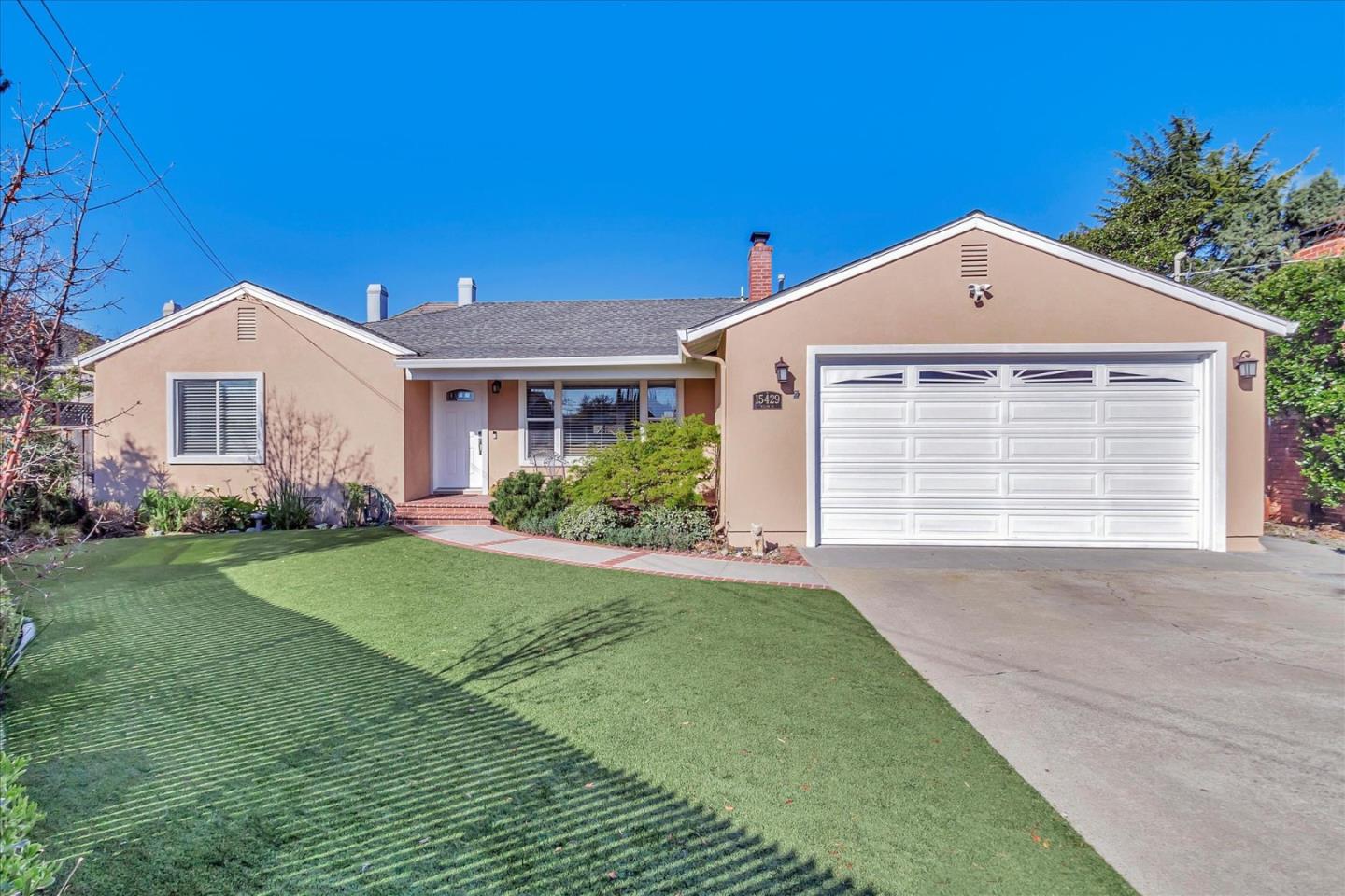 15429 Willow Dr, Los Gatos, CA 95032