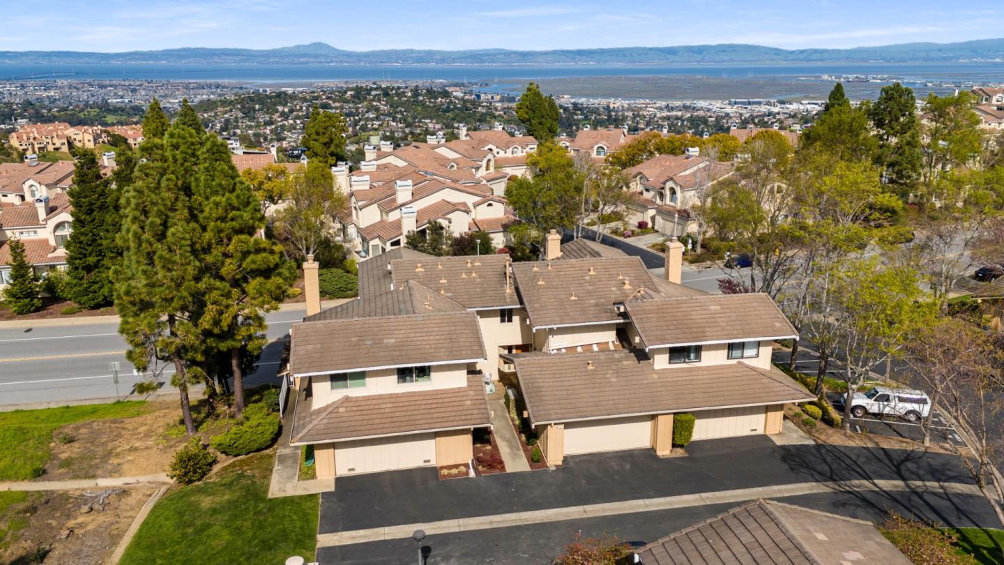 Detail Gallery Image 1 of 1 For 2 Azalea Ln, San Carlos,  CA 94070 - 3 Beds | 2/1 Baths