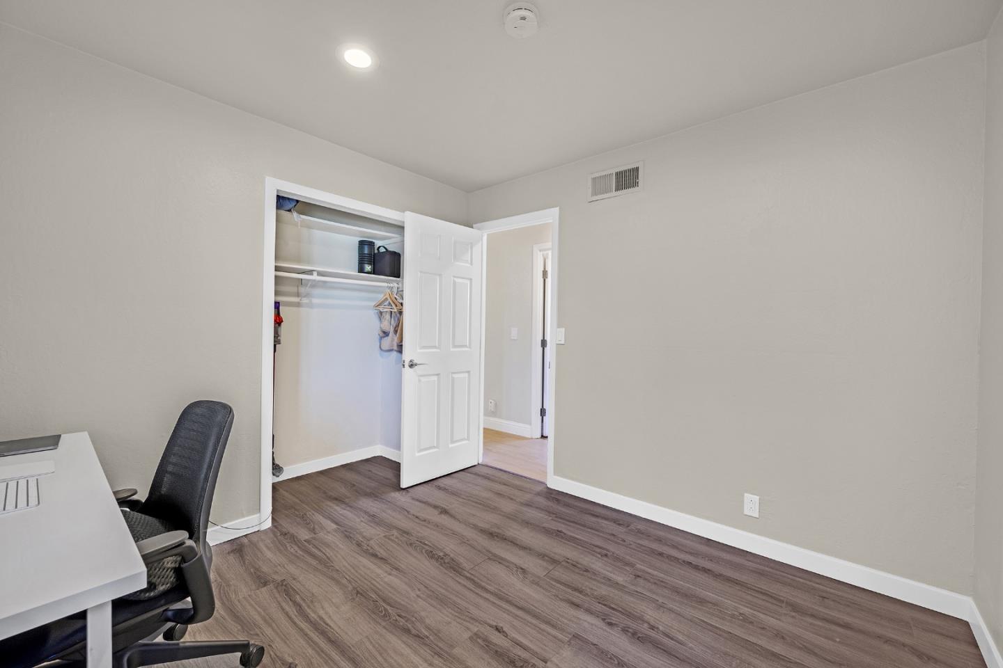 Detail Gallery Image 25 of 35 For 6109 Snowberry Ct, San Jose,  CA 95123 - 3 Beds | 2 Baths