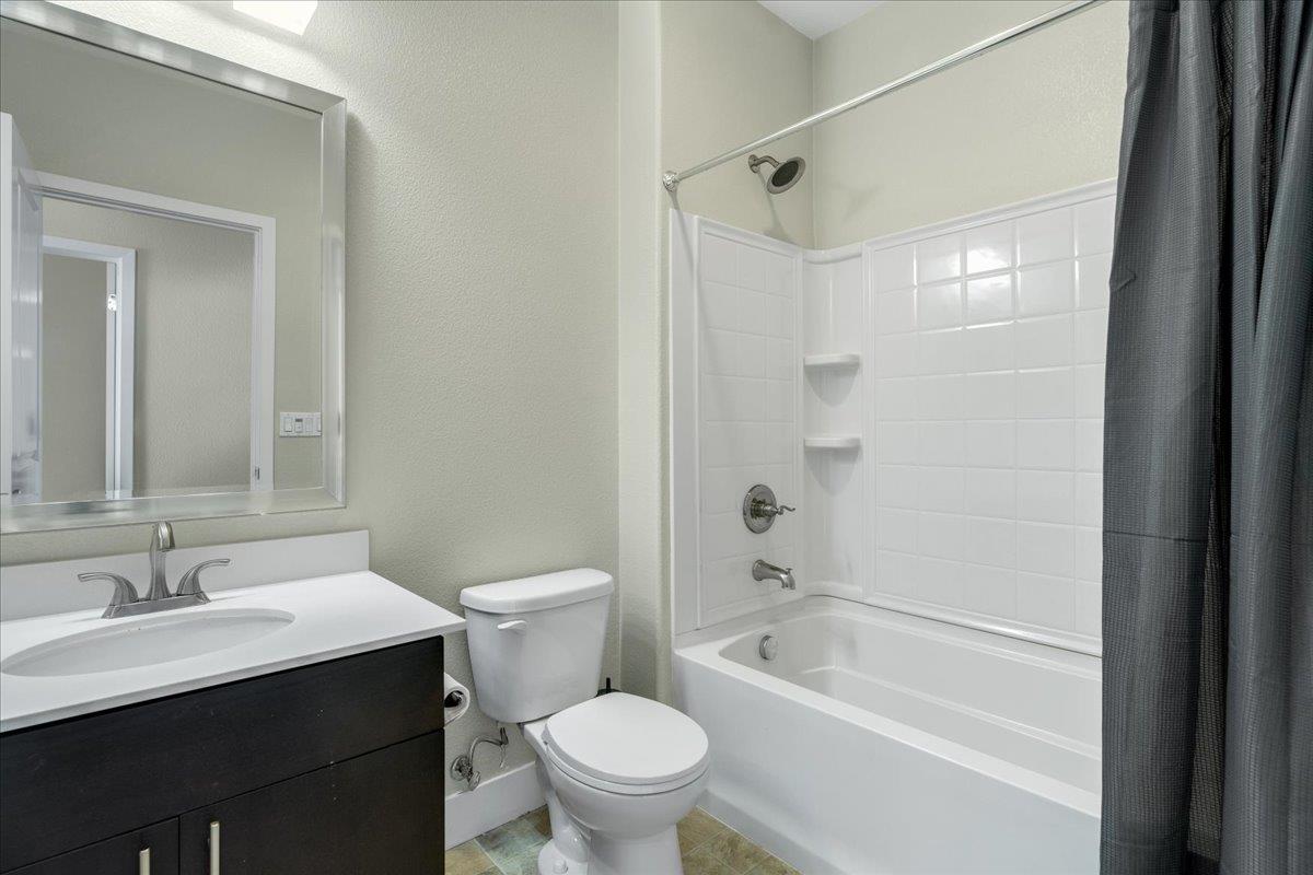 Detail Gallery Image 28 of 33 For 17050 Saint Anne Ln, Morgan Hill,  CA 95037 - 4 Beds | 3/1 Baths