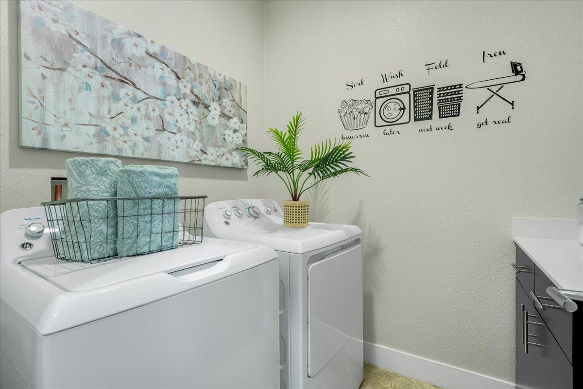 Detail Gallery Image 29 of 33 For 17050 Saint Anne Ln, Morgan Hill,  CA 95037 - 4 Beds | 3/1 Baths