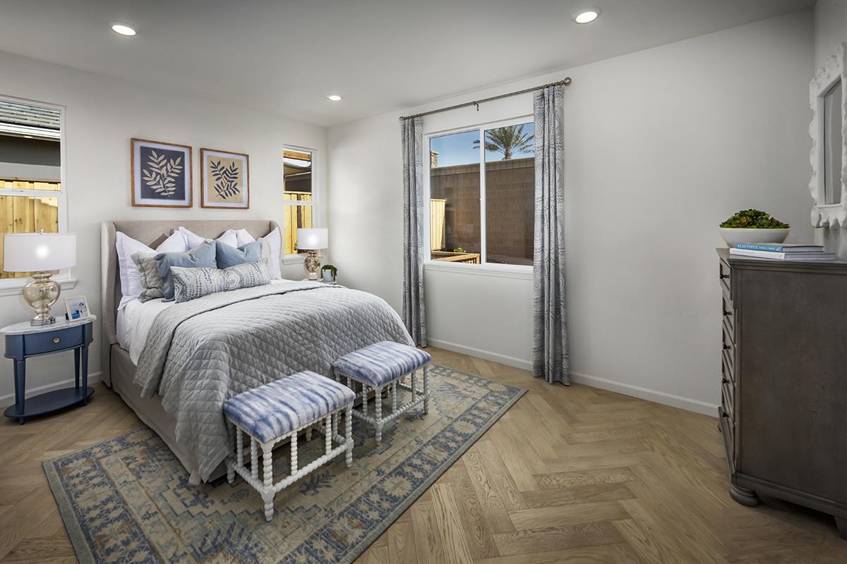 Detail Gallery Image 6 of 12 For 1941 Marigold St., Hollister,  CA 95023 - 3 Beds | 2/1 Baths