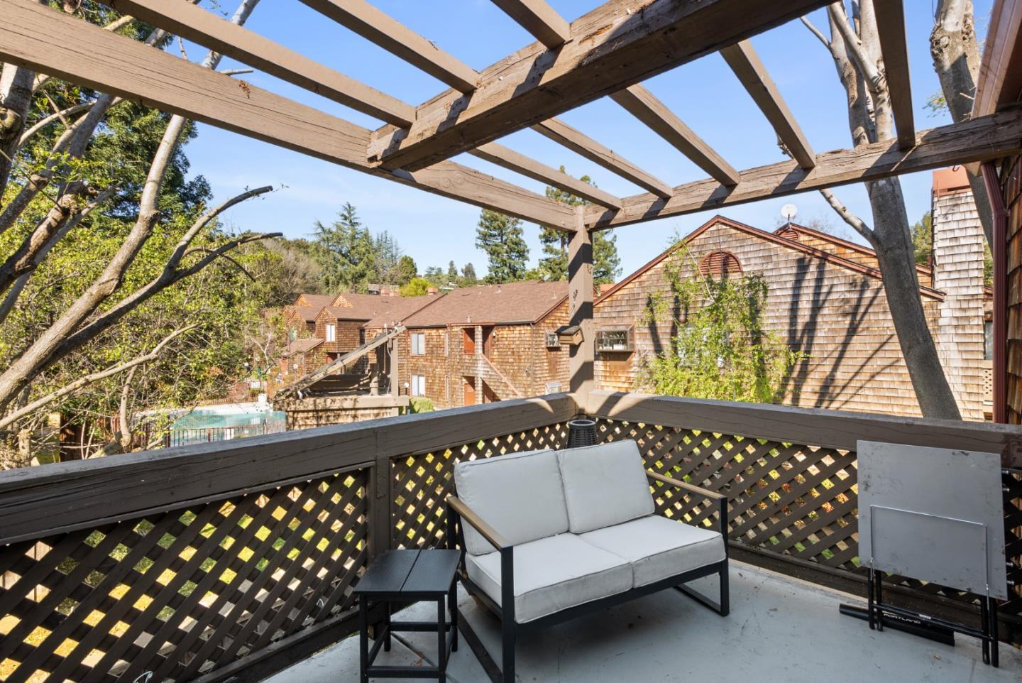 Detail Gallery Image 26 of 31 For 1555 Hecker Pass Rd #G201,  Gilroy,  CA 95020 - 2 Beds | 2 Baths