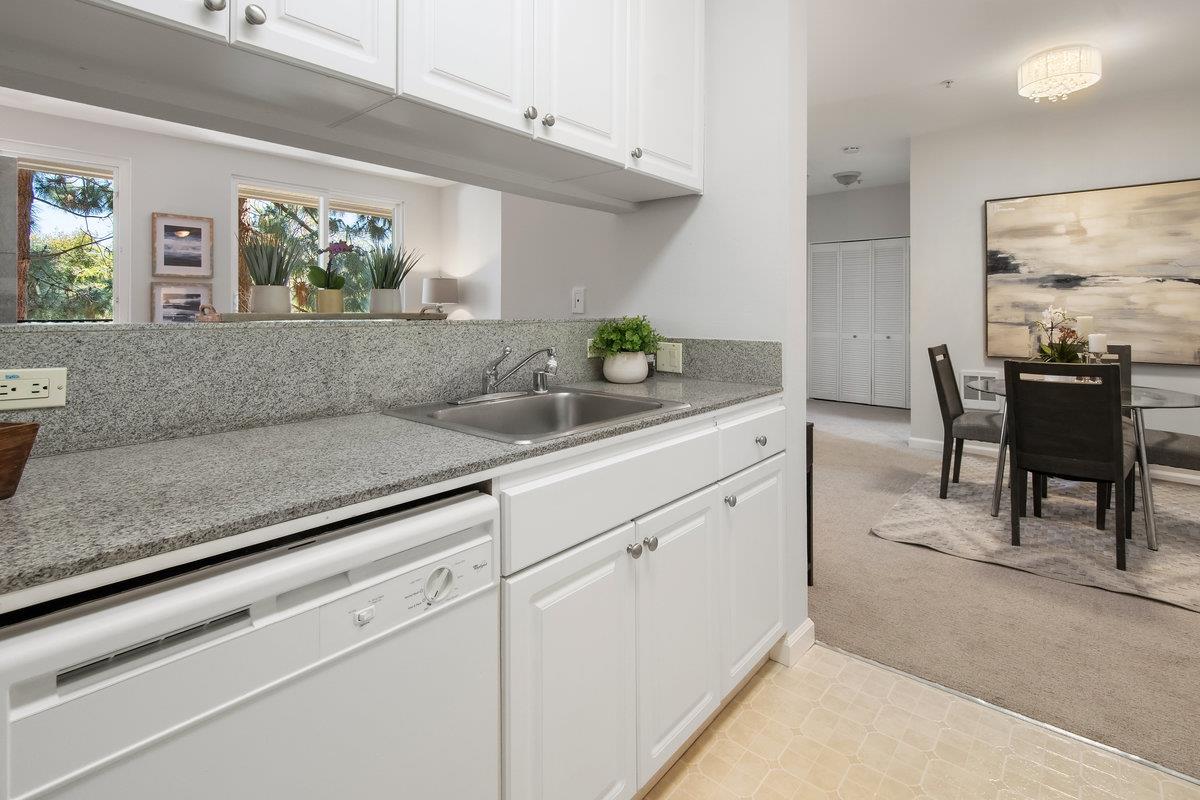 Detail Gallery Image 10 of 57 For 401 S Norfolk St #221,  San Mateo,  CA 94401 - 1 Beds | 1 Baths