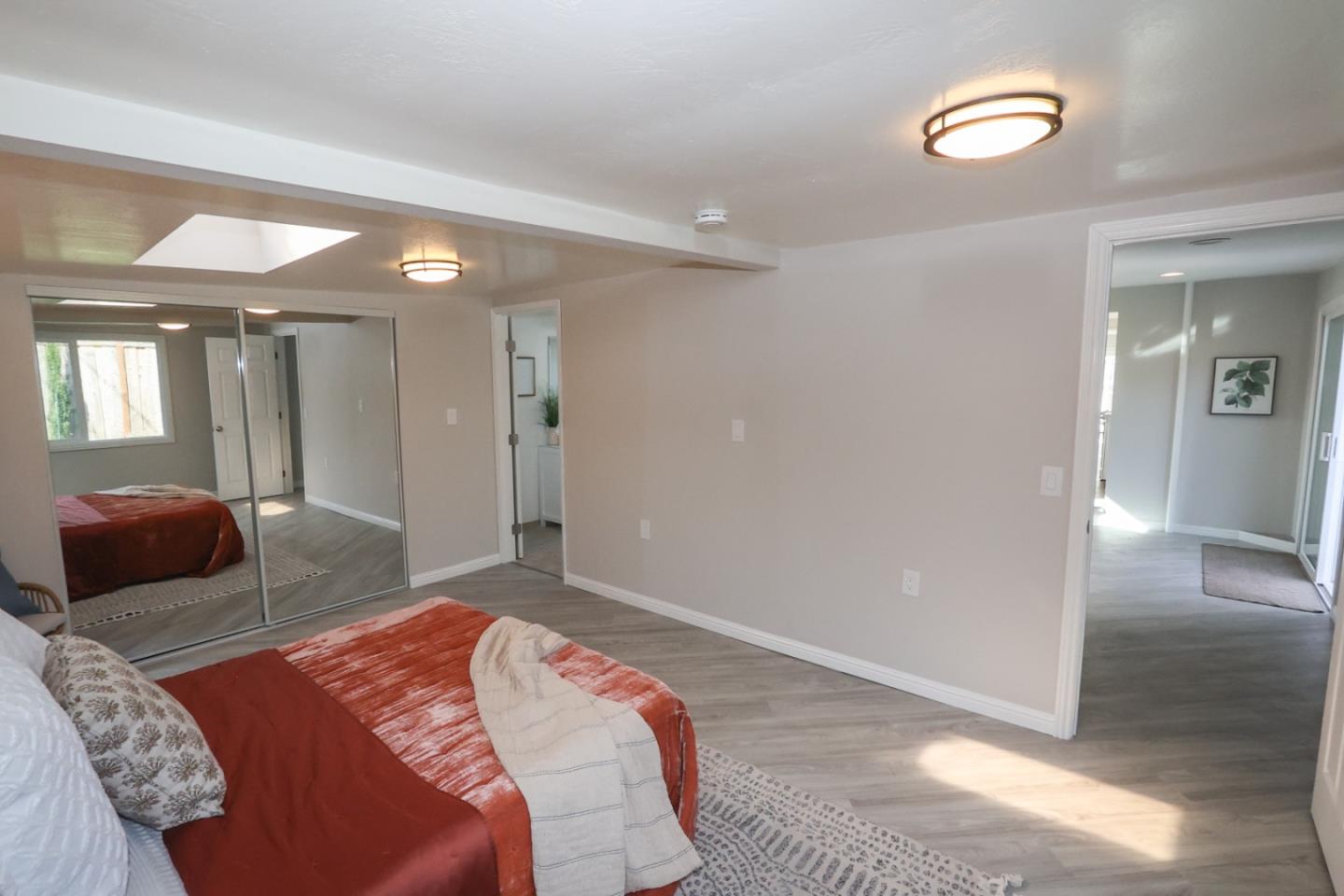 Detail Gallery Image 15 of 35 For 4570 Crystal St, Capitola,  CA 95010 - 2 Beds | 2 Baths
