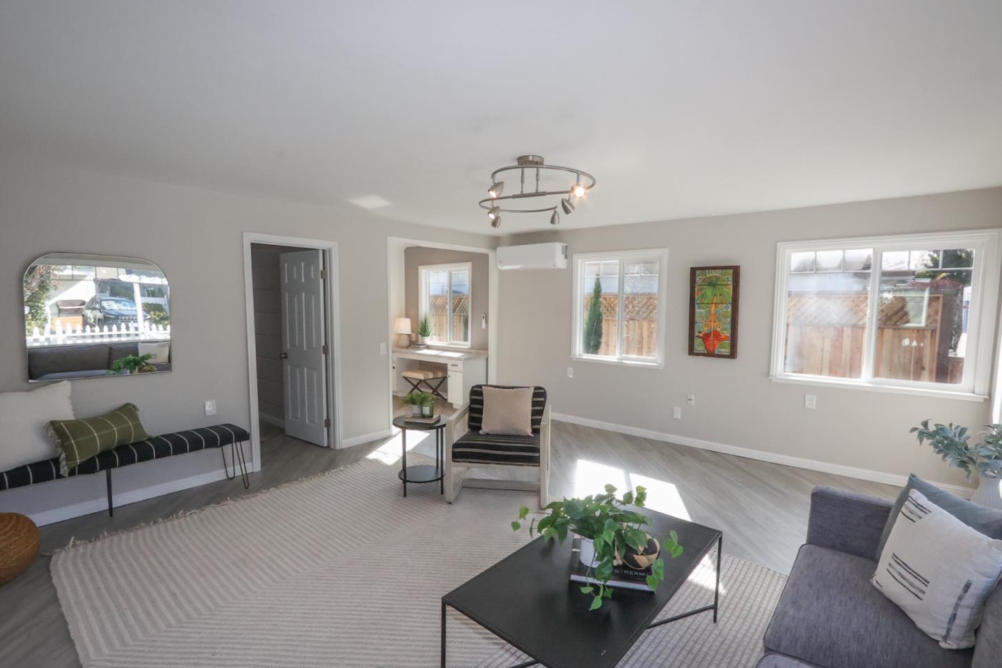 Detail Gallery Image 26 of 36 For 4570 Crystal St, Capitola,  CA 95010 - 2 Beds | 2 Baths