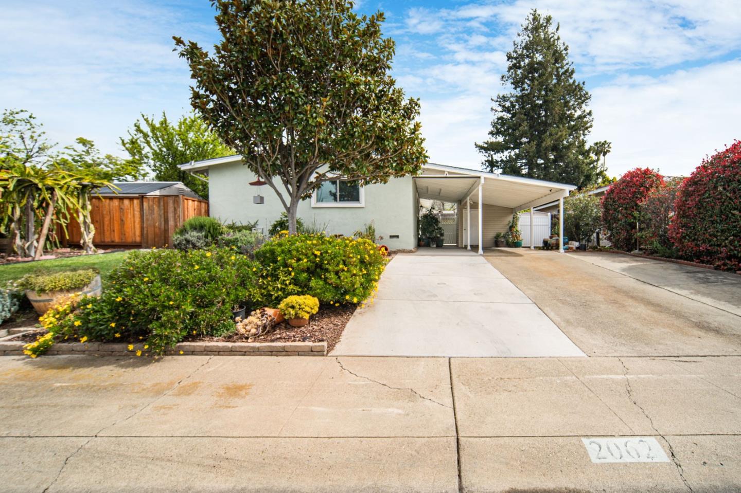 2062 Tiny St, Milpitas, CA 95035