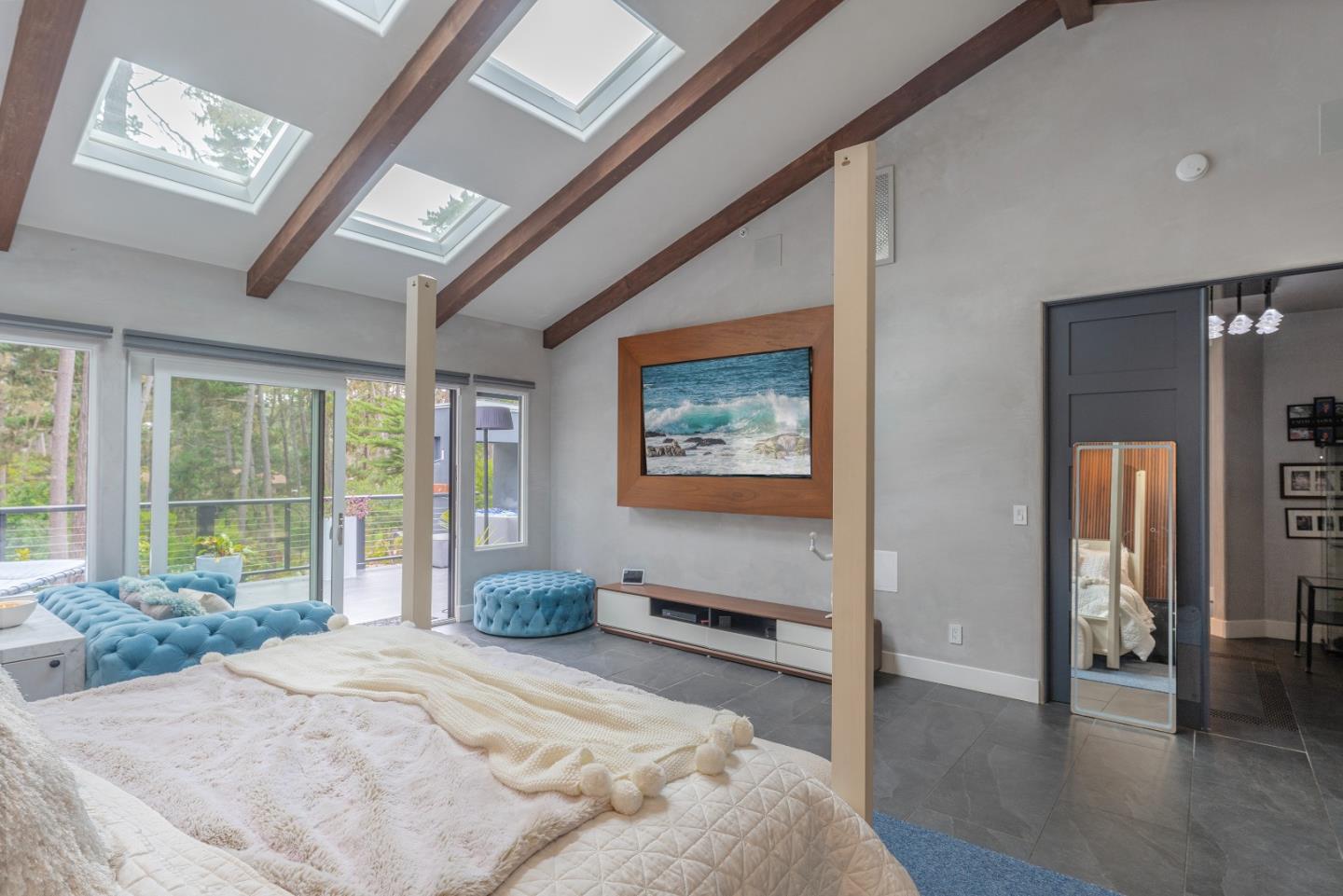 Detail Gallery Image 33 of 184 For 1276 Viscaino Rd, Pebble Beach,  CA 93953 - 4 Beds | 4/1 Baths