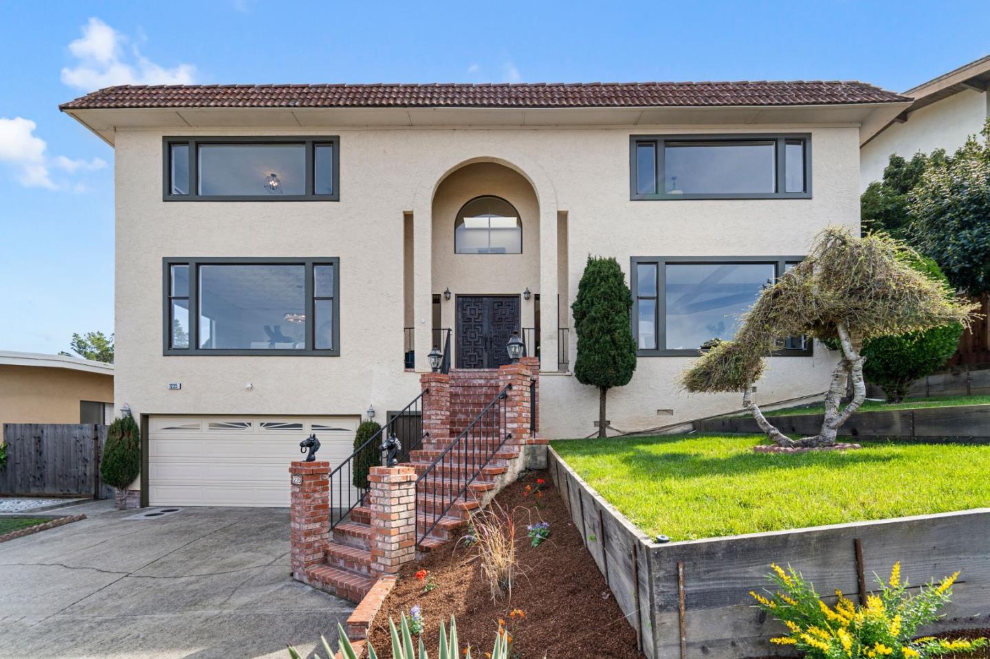 Photo of 1235 Lake St in Millbrae, CA