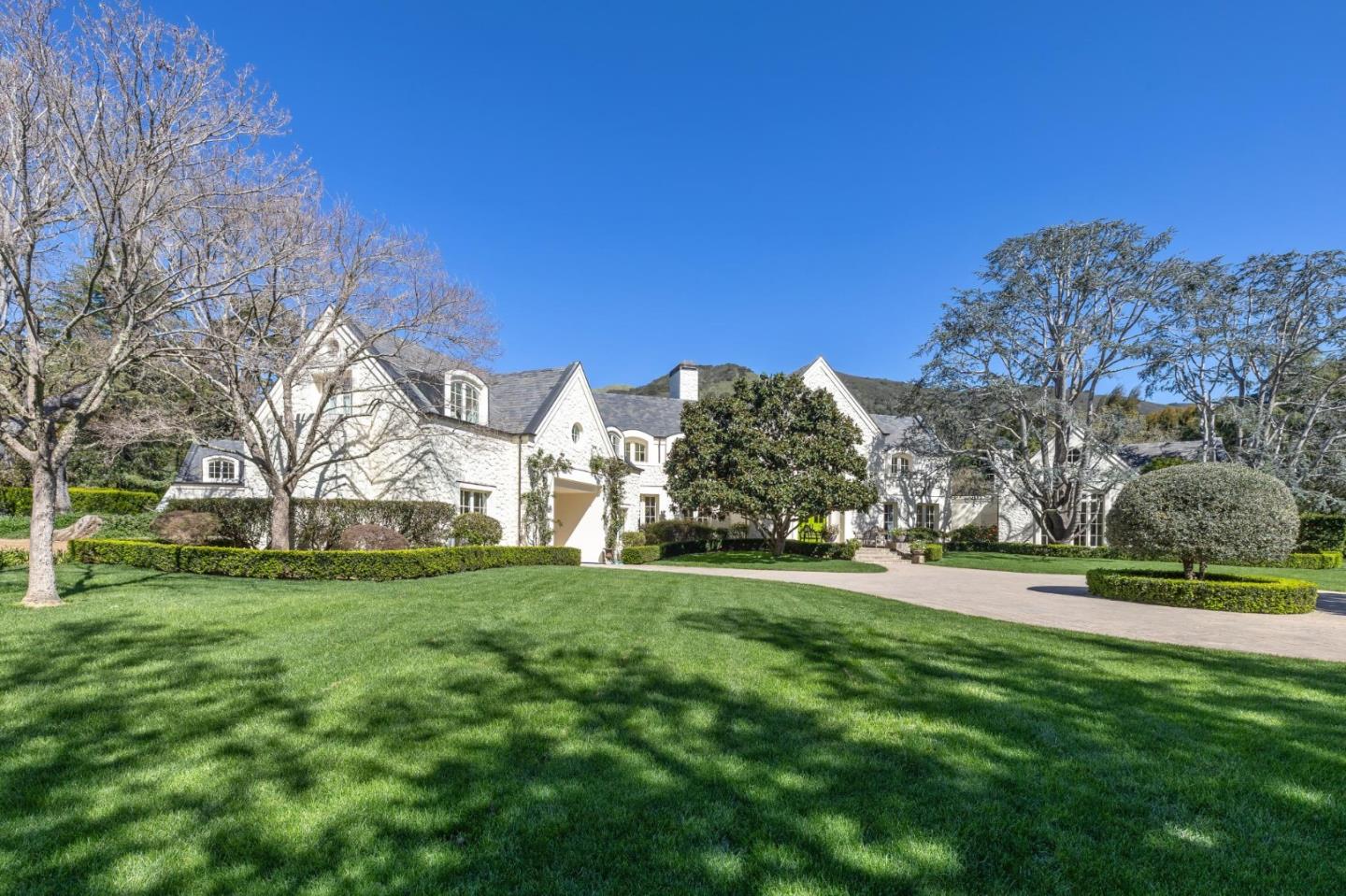 Detail Gallery Image 3 of 93 For 12 Ring Ln, Carmel Valley,  CA 93924 - 6 Beds | 5/2 Baths