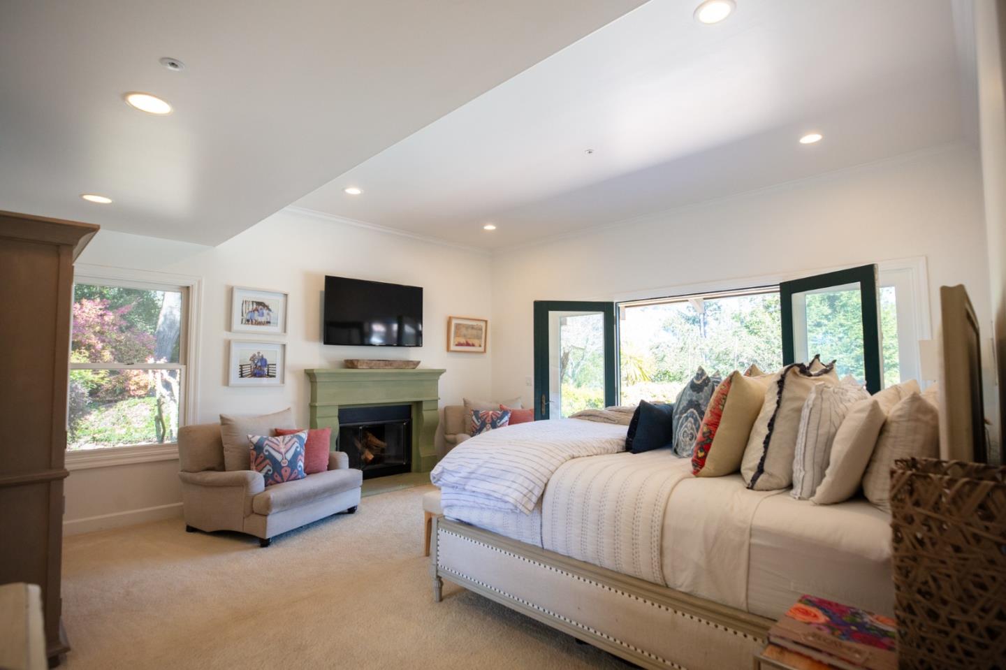 Detail Gallery Image 51 of 120 For 33 Bear Valley Rdg, Aptos,  CA 95003 - 4 Beds | 3 Baths