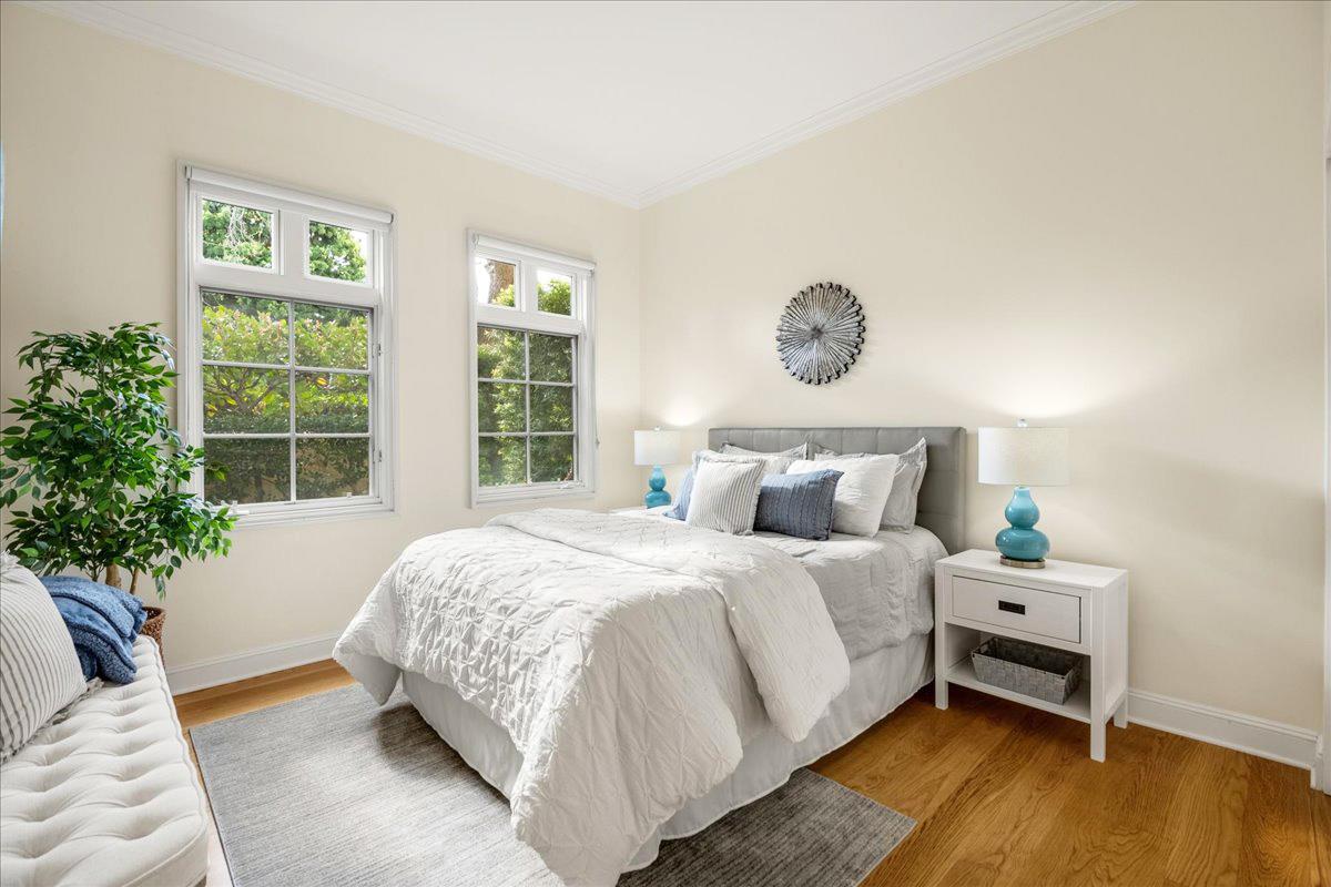 Detail Gallery Image 17 of 36 For 555 Byron St #107,  Palo Alto,  CA 94301 - 2 Beds | 2 Baths